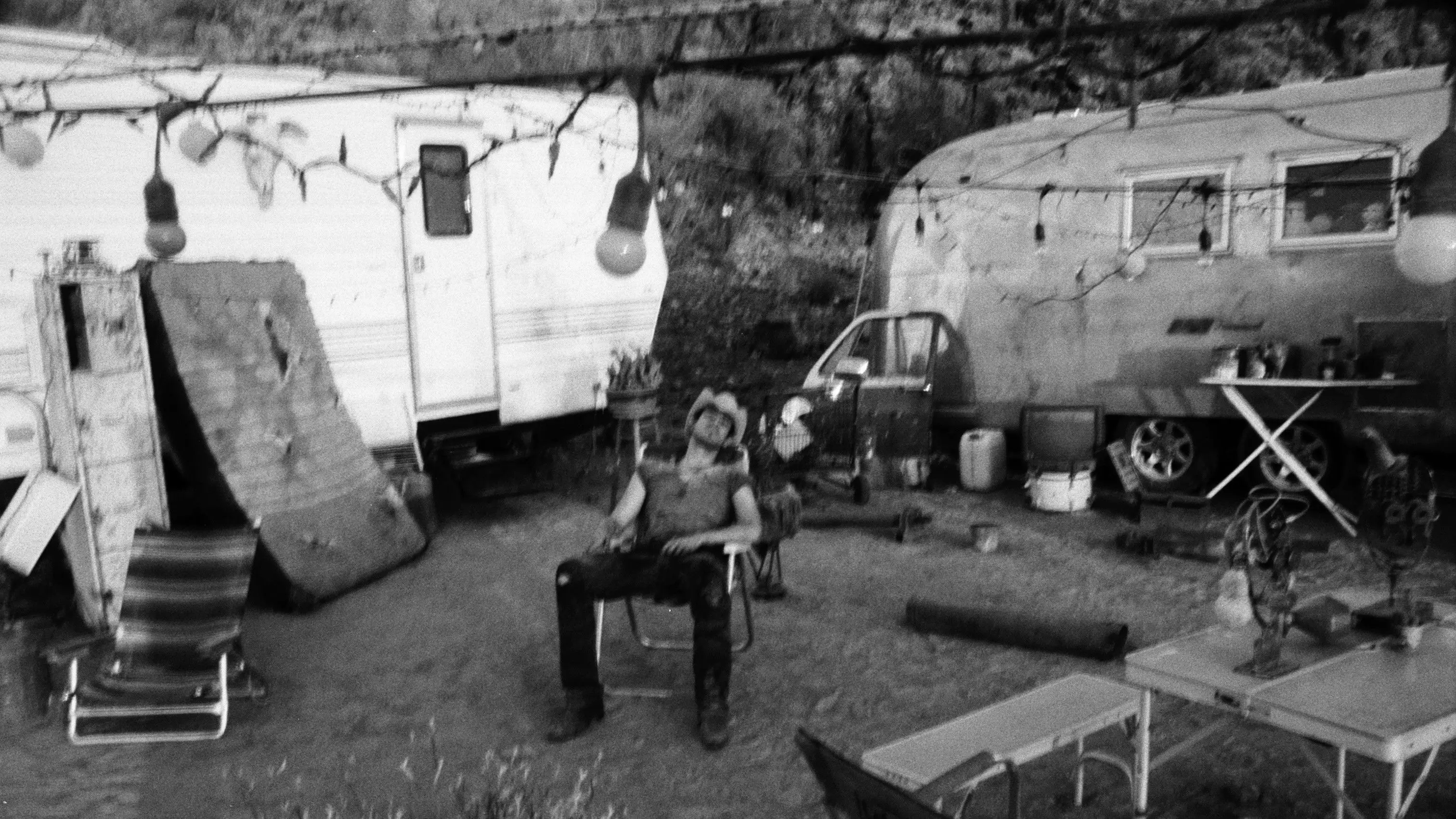 Nostalgia of a (Still) Alive Heart backdrop