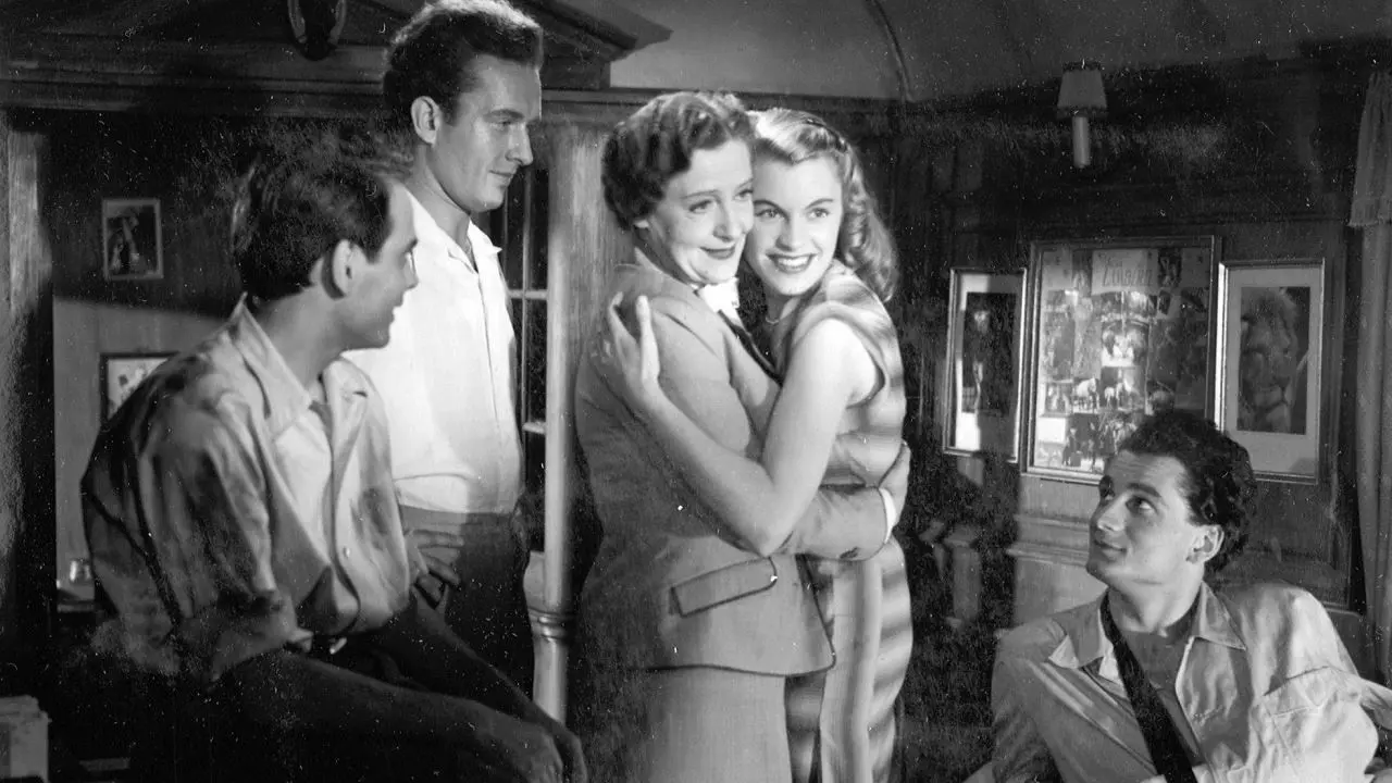 Carola Lamberti backdrop