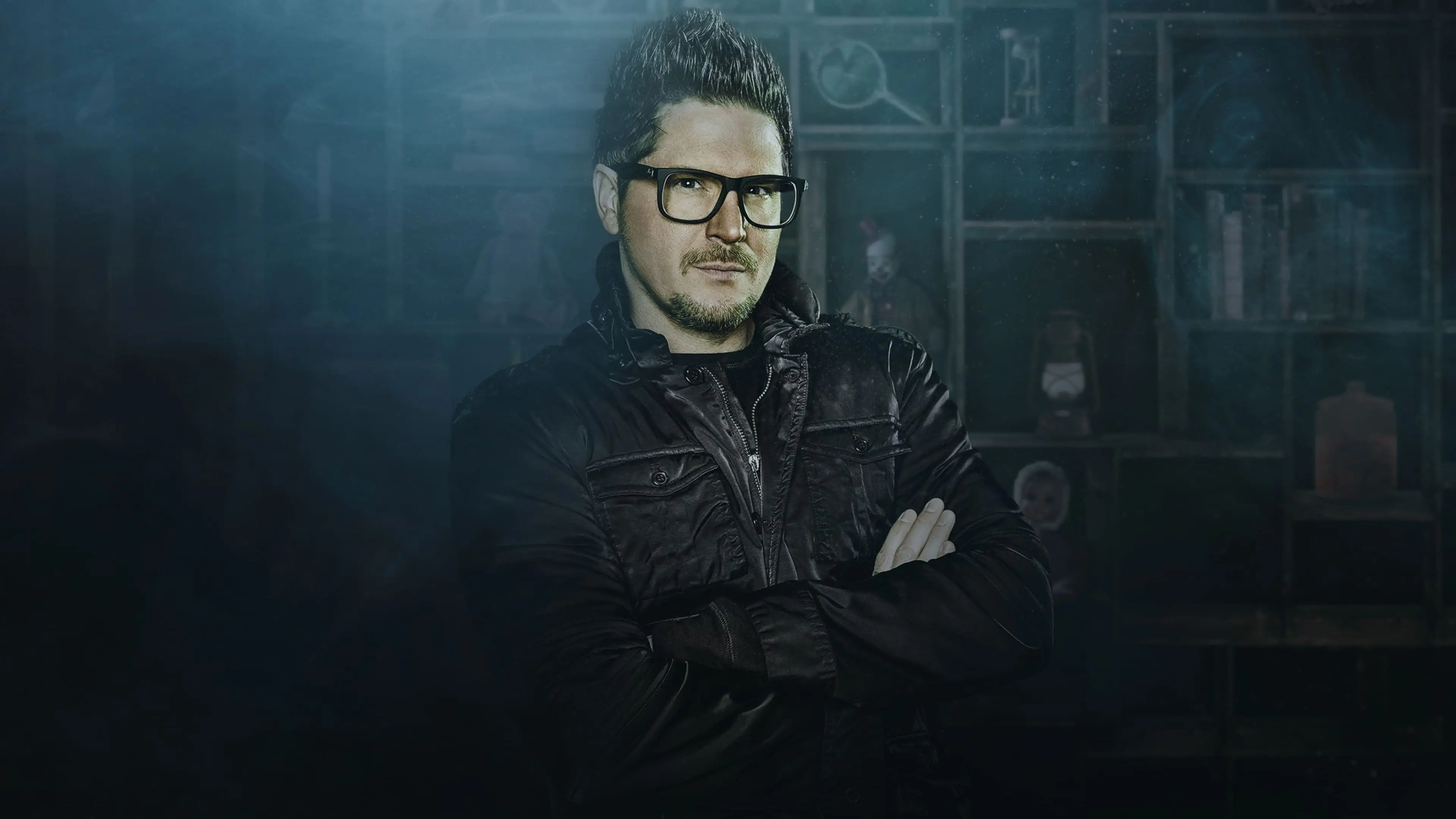 The Haunted Museum backdrop