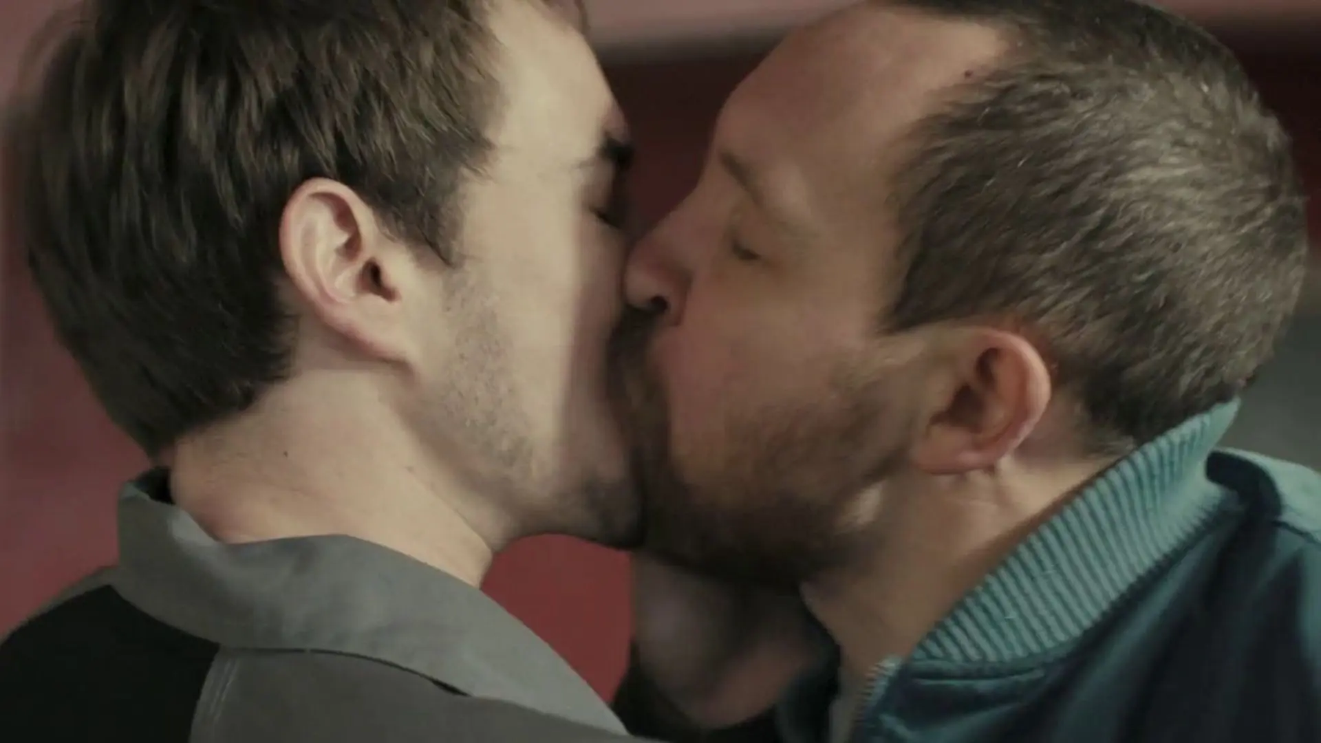 The Disappearance of Alice Creed backdrop