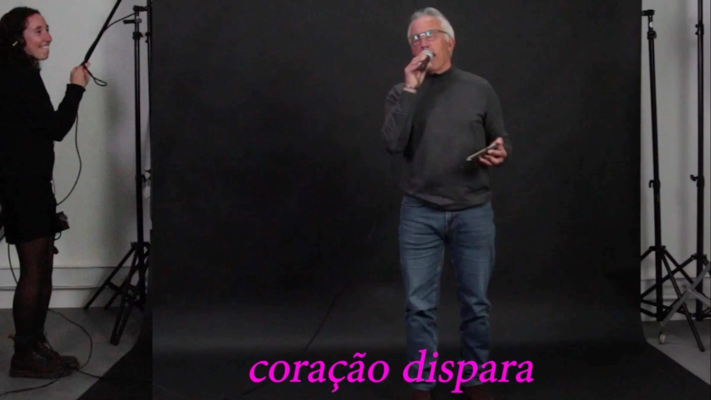 Deus me livre te amar backdrop