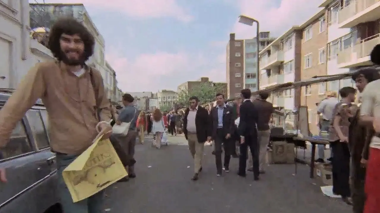 Getting It Straight in Notting Hill Gate backdrop