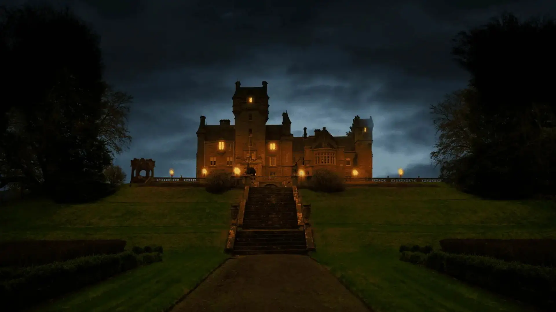 The Traitors Postmortem backdrop