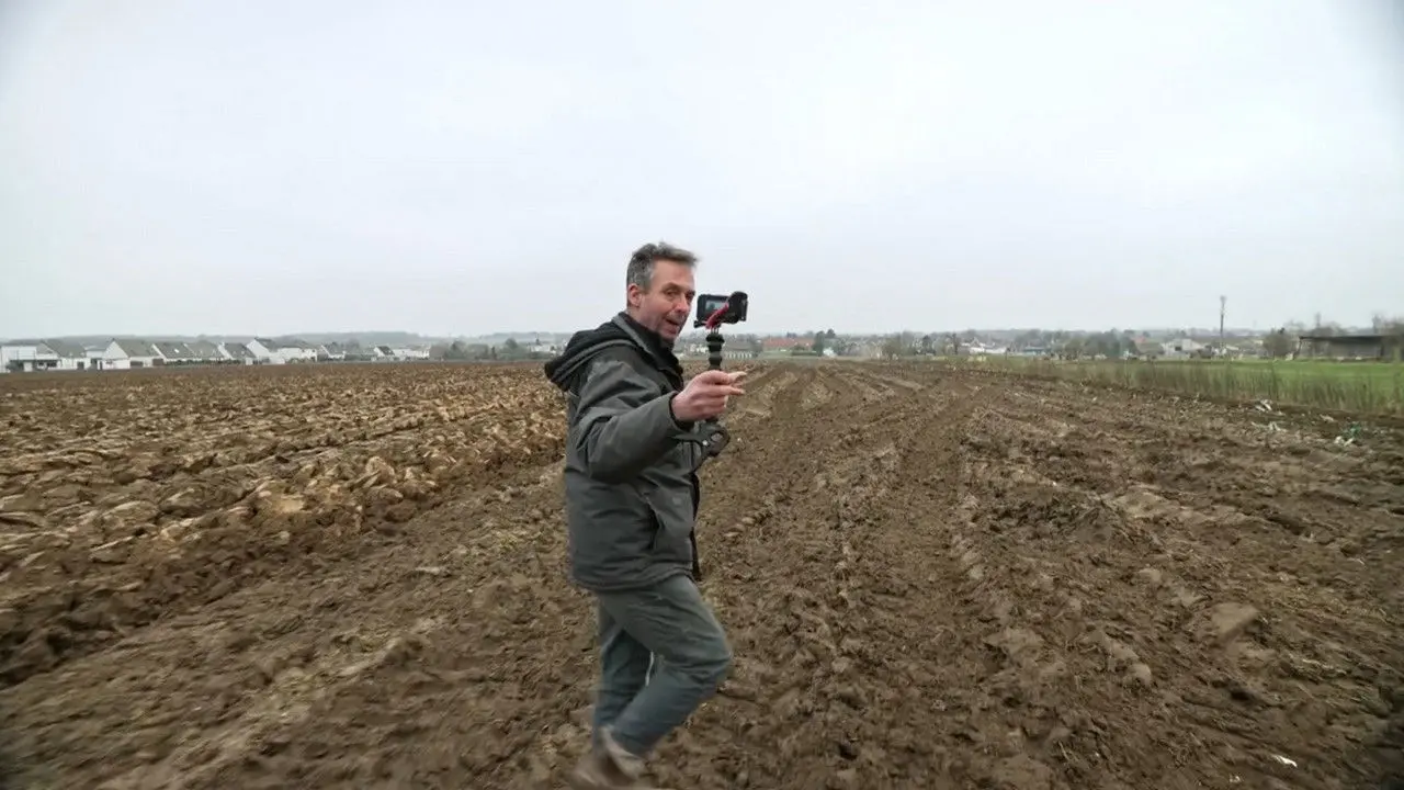 Les influenceurs sont dans le pré backdrop