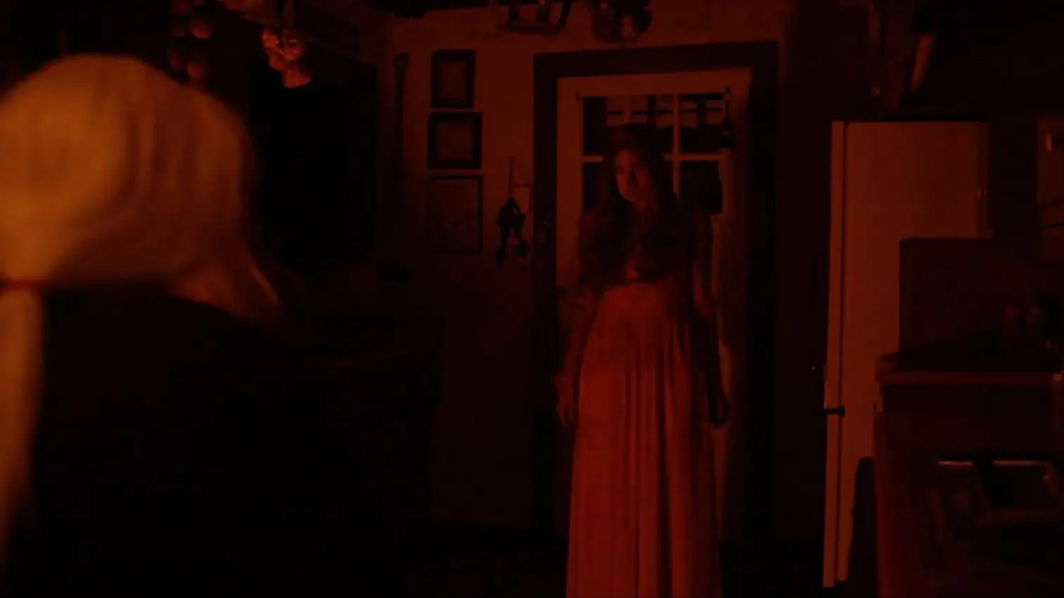 She Burns in Hell: Chapter 2 backdrop