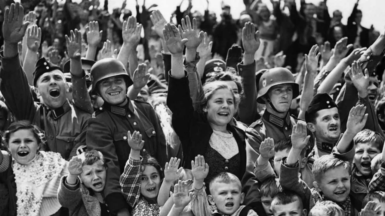 Why We Fight: The Nazis Strike backdrop