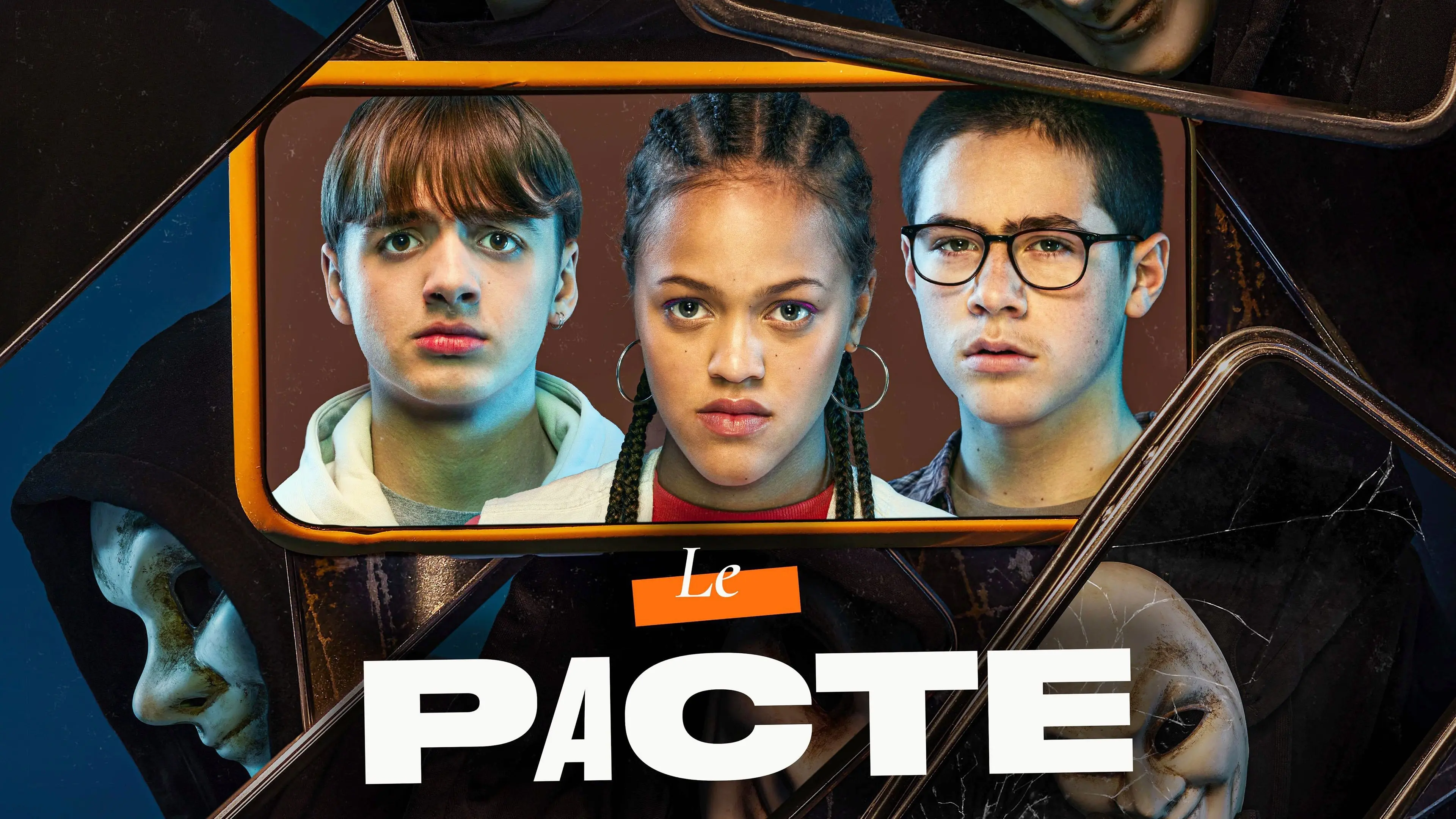 Le pacte backdrop