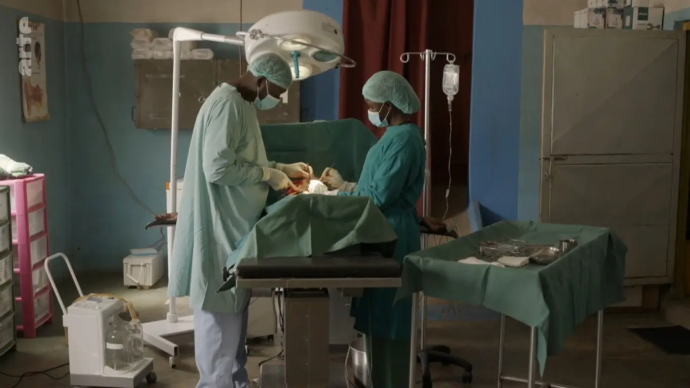 Sudan: Ein Krankenhaus im Schatten des Krieges backdrop