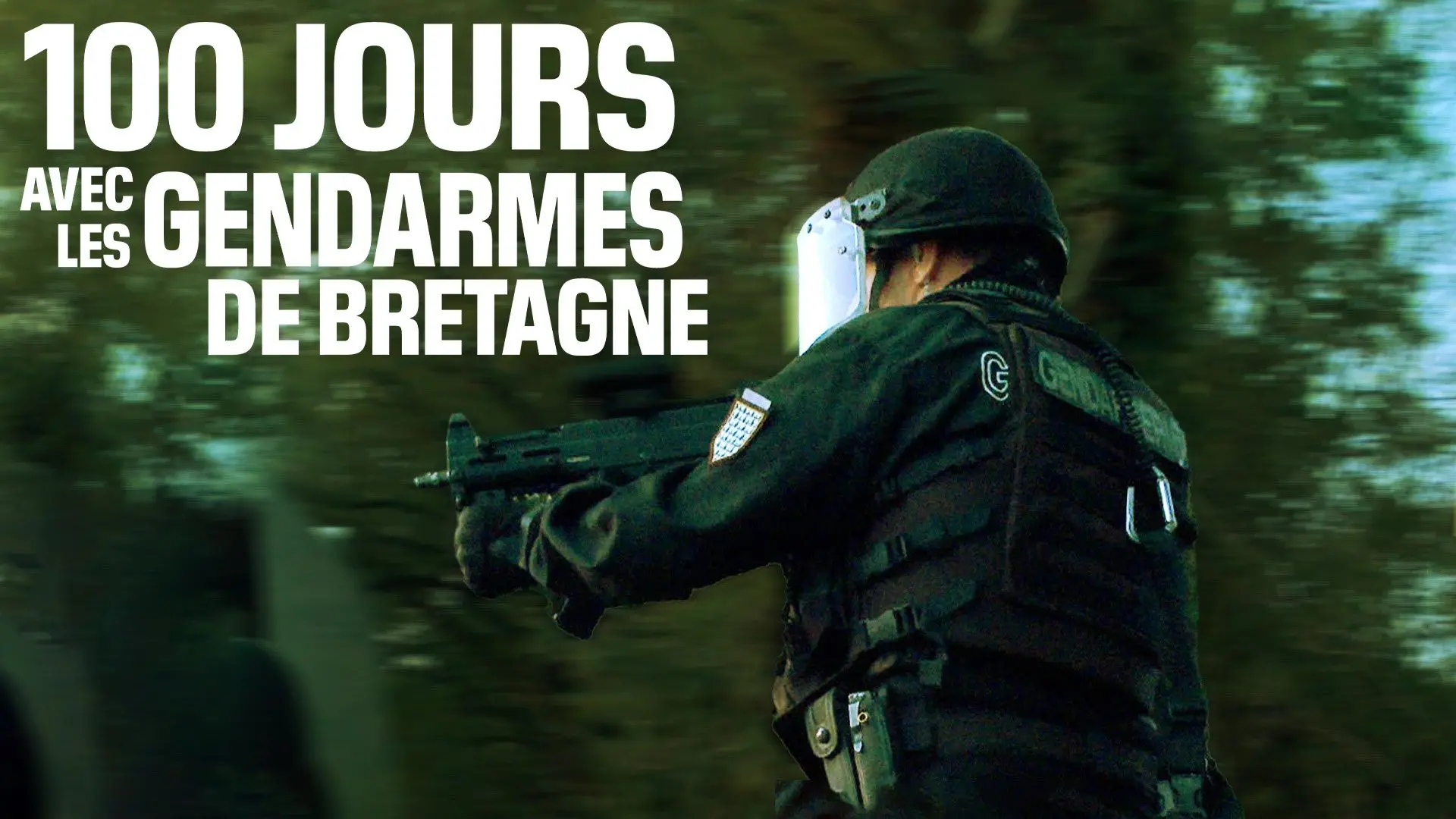 100 jours avec les Gendarmes de Bretagne backdrop