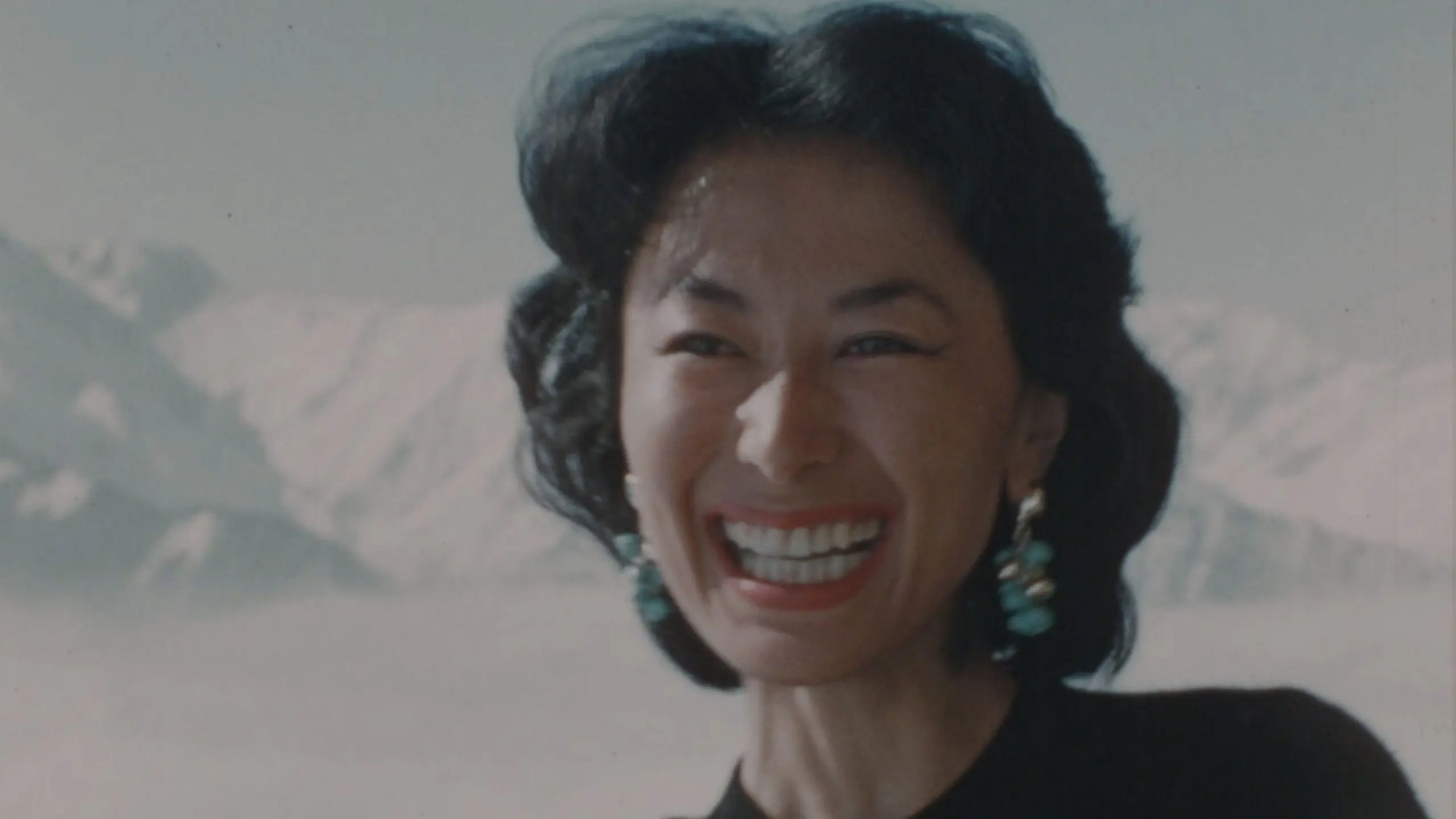 Keiko Kishi, Eternally Rebellious backdrop