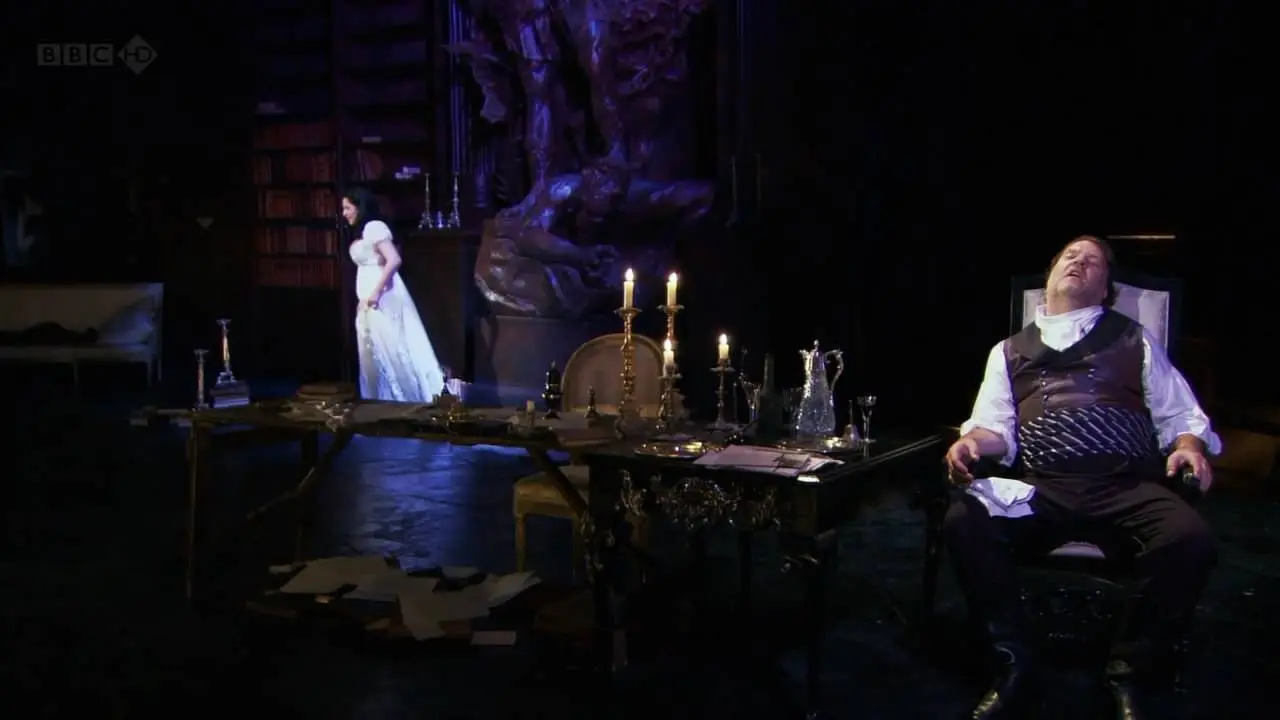 Royal Opera House: Tosca backdrop