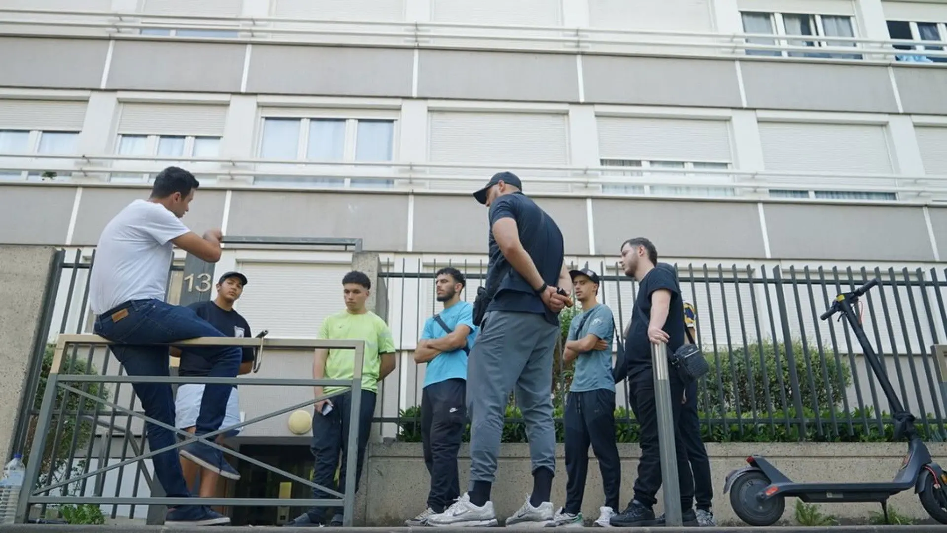 On n'est pas des racailles backdrop