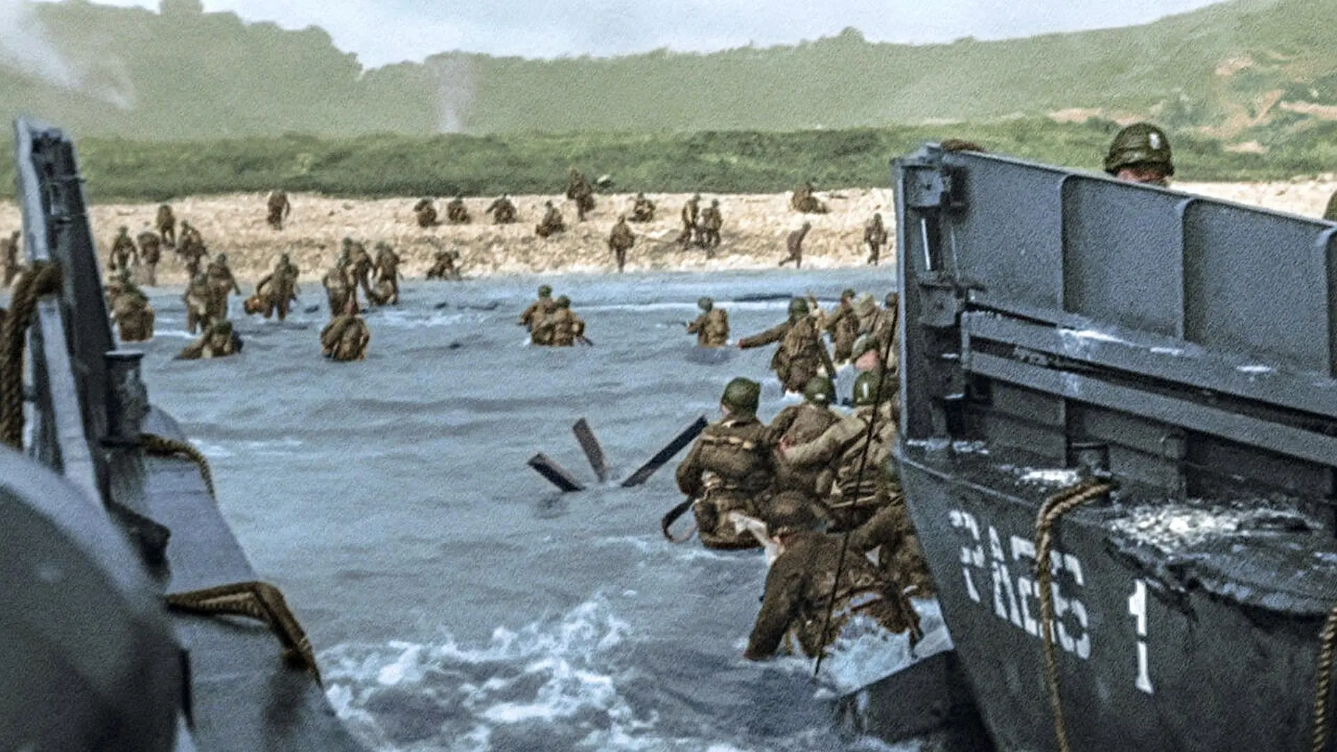 World War II: From the Frontlines backdrop