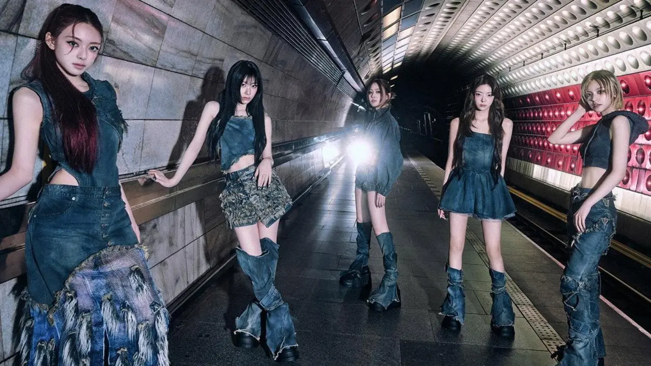 ITZY 3rd World Tour Tunnel Vision in Seoul backdrop