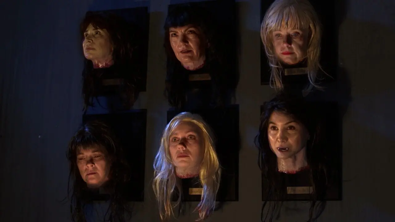 Trophy Heads backdrop