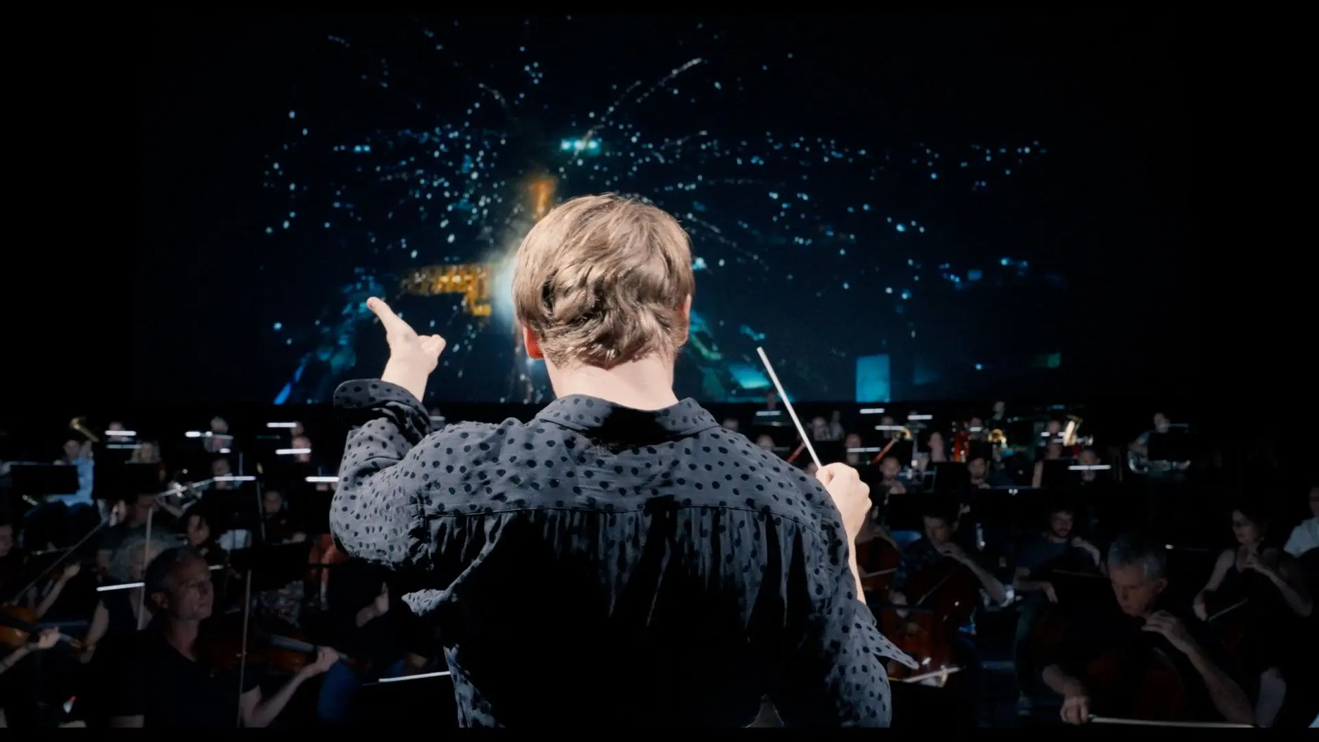 Nous l'orchestre de Paris backdrop