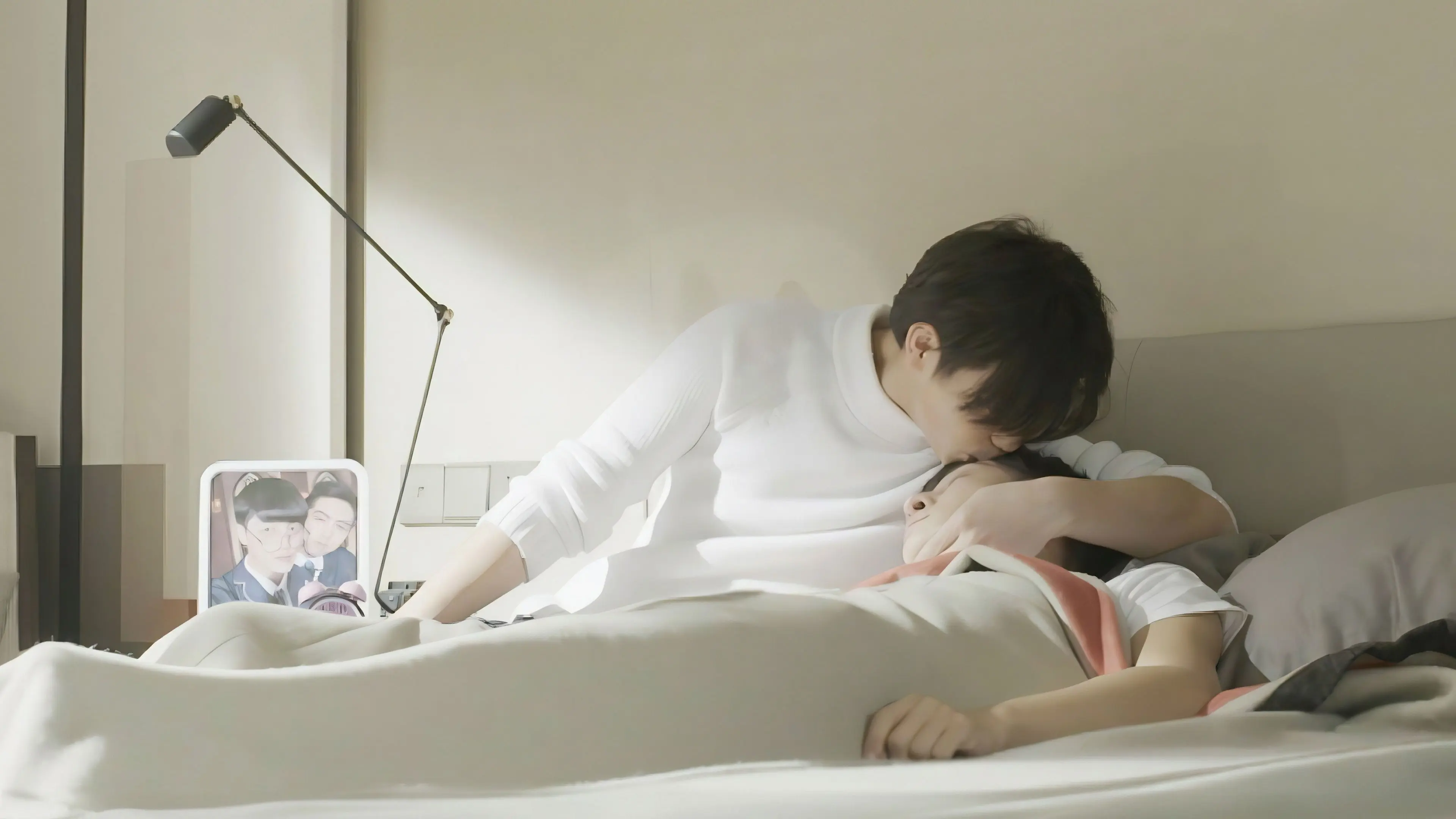 Fanatic Love backdrop