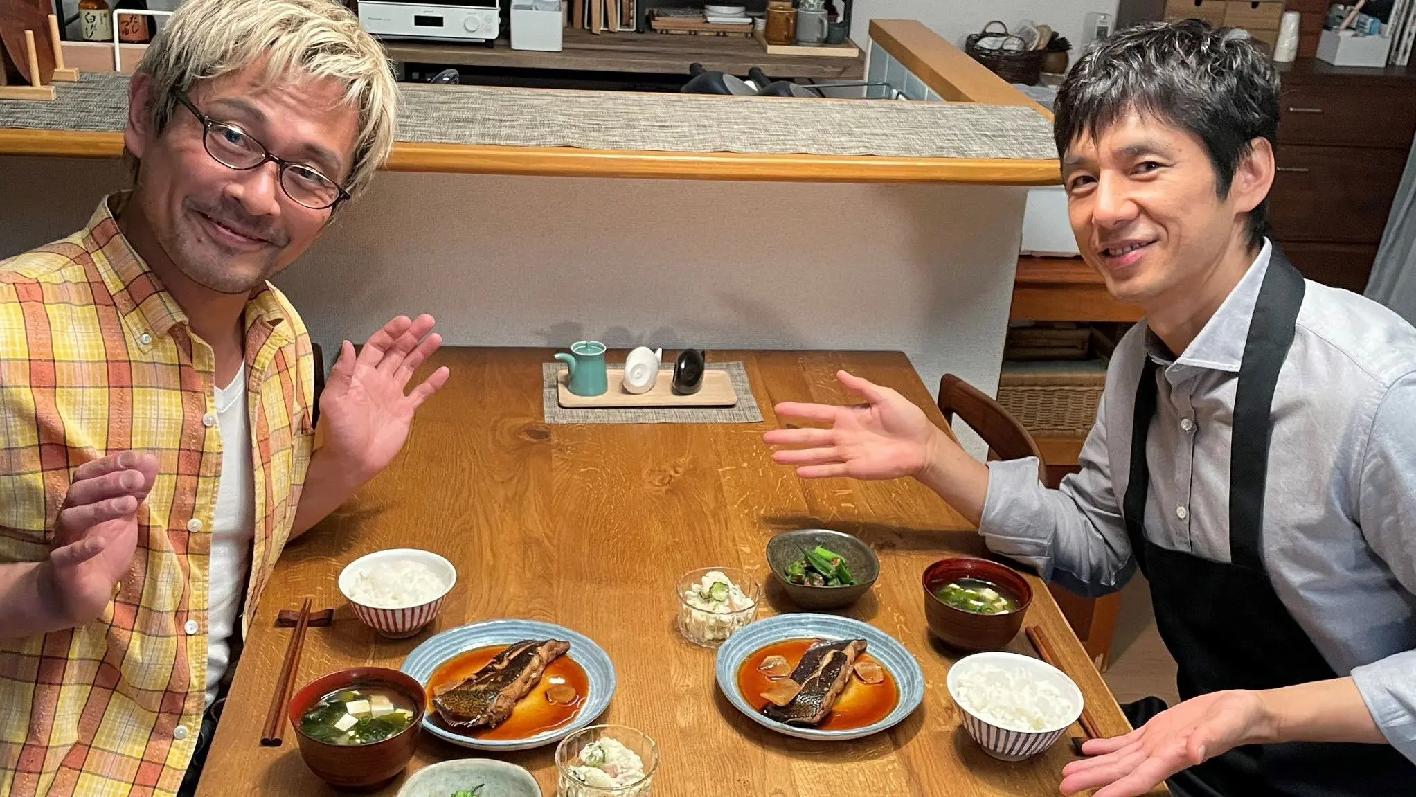 What Did You Eat Yesterday? backdrop