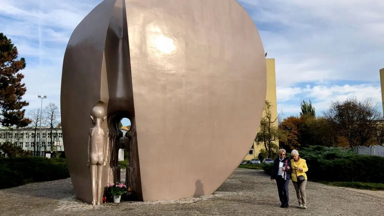 Stolen Children backdrop