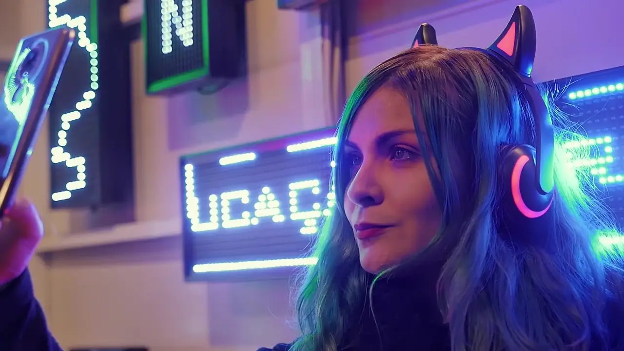 Lua Morales - The Documentary backdrop