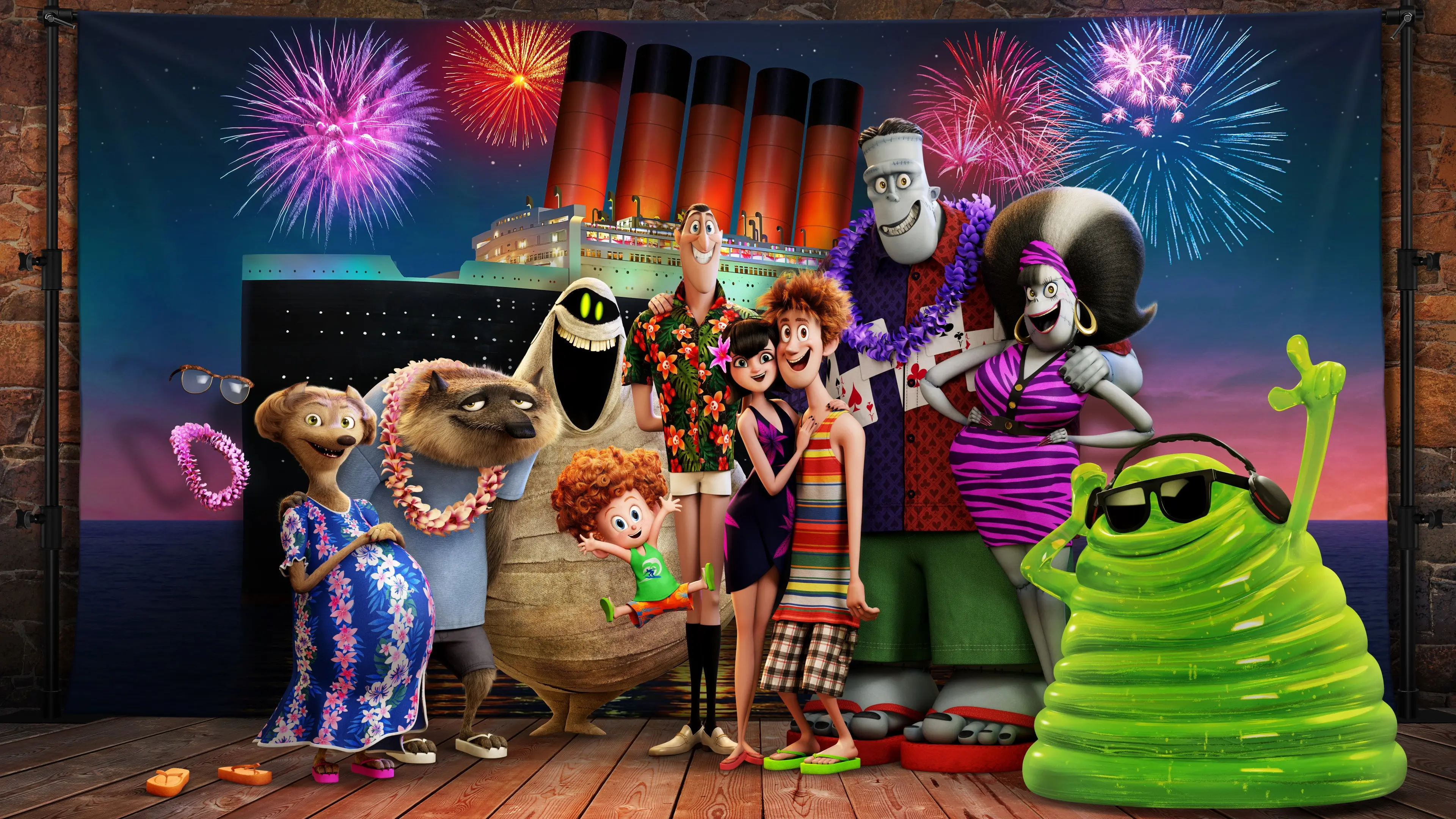 Hotel Transylvania 3: Summer Vacation backdrop