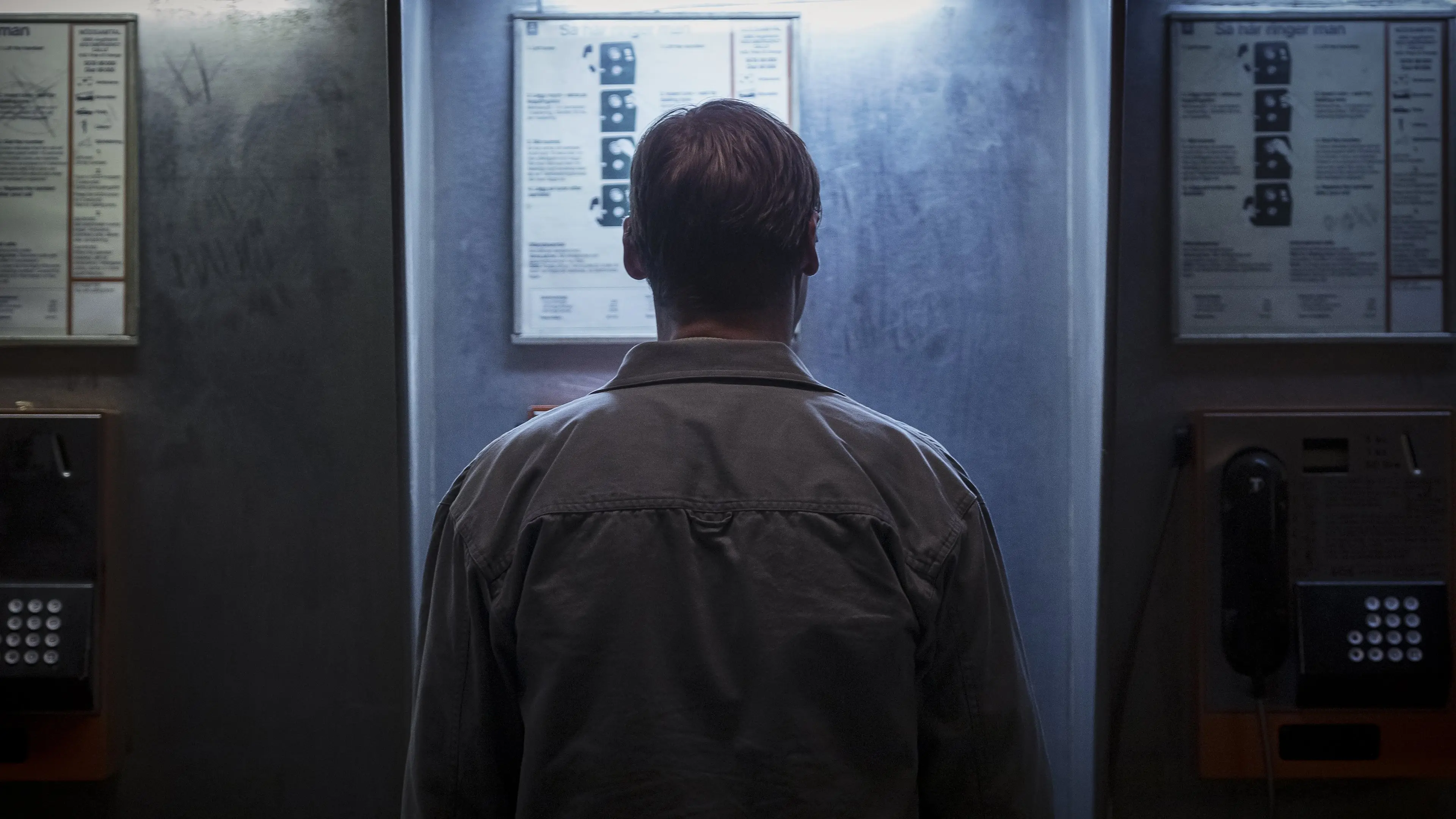 The Hunt for a Killer backdrop