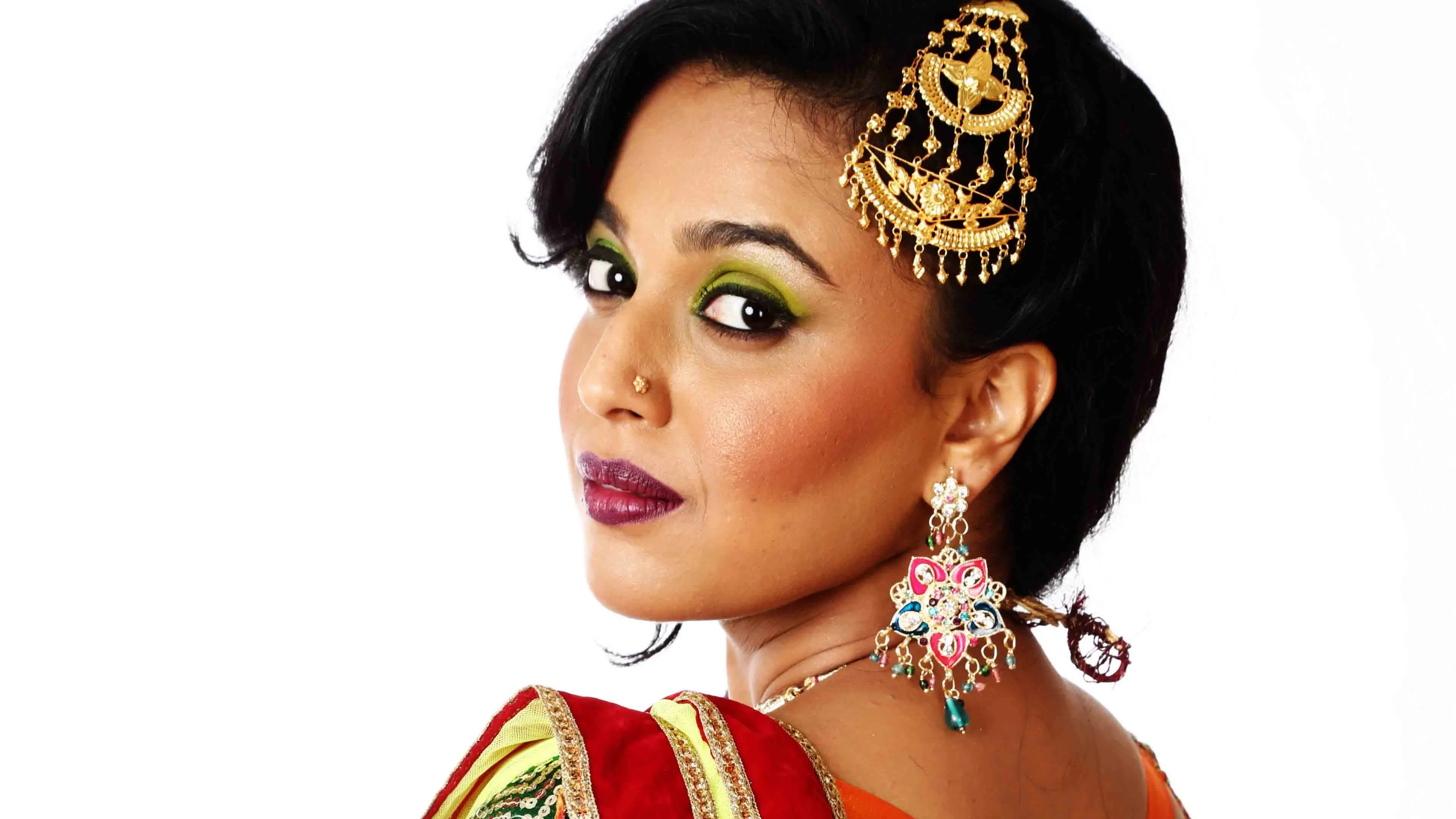 Anaarkali of Aarah backdrop
