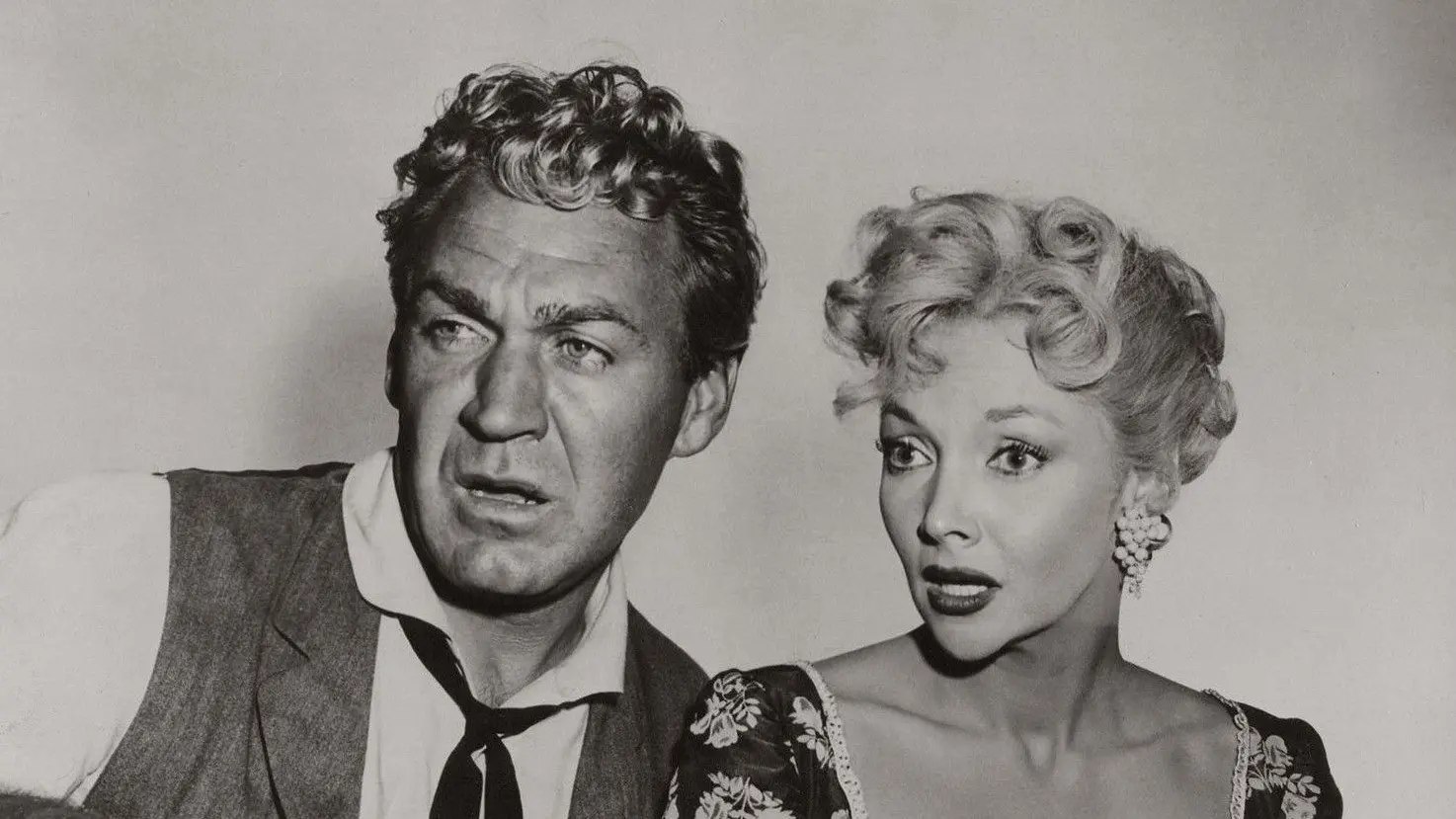 Stagecoach To Fury backdrop