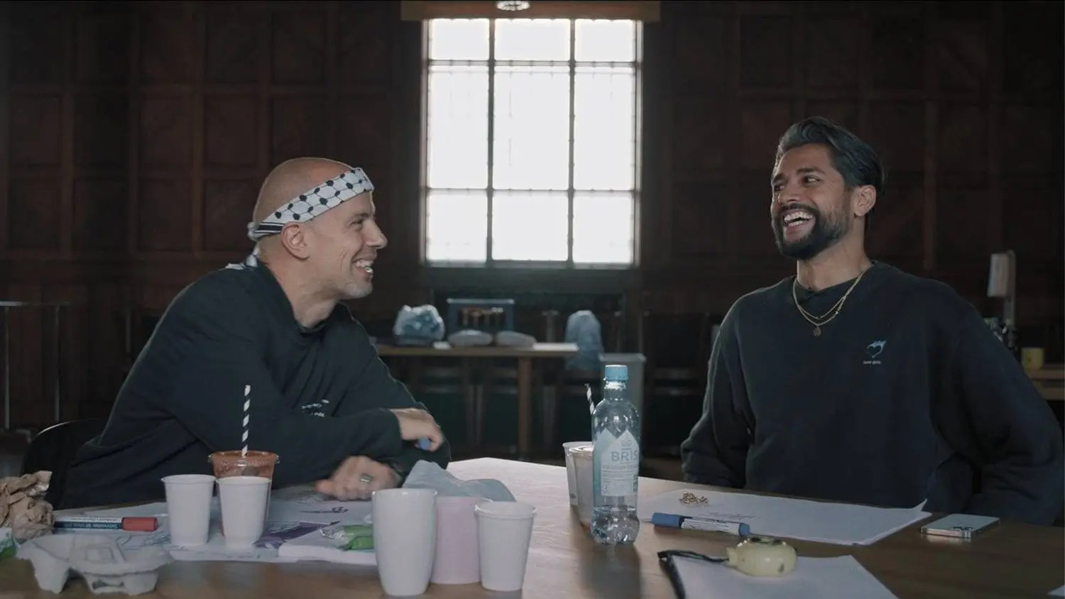 Vegg Vegg Vegg backdrop