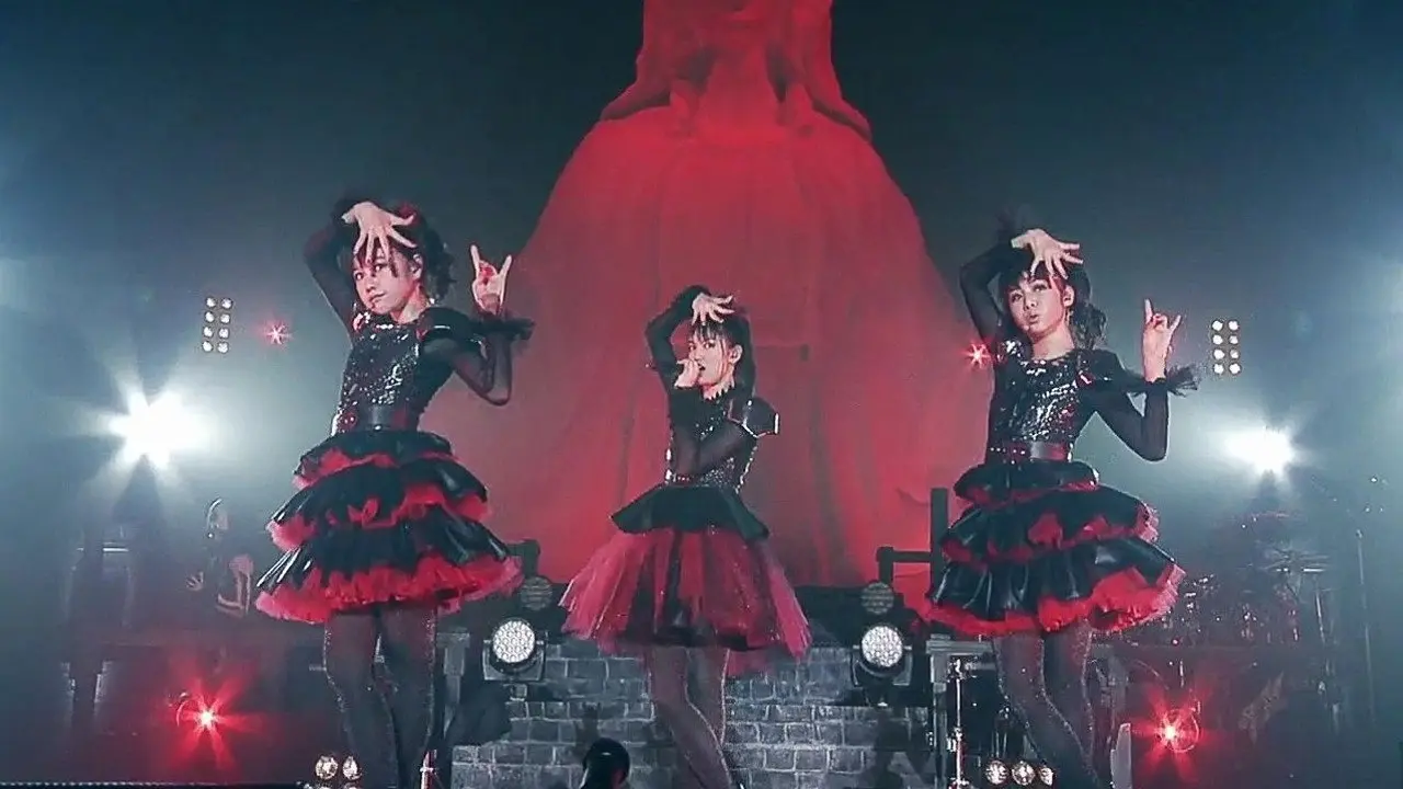 BABYMETAL - Live - Legend 1999 & 1997 Apocalypse backdrop