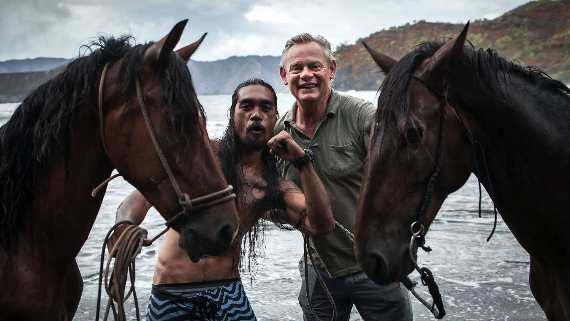 Martin Clunes: Islands of the Pacific backdrop