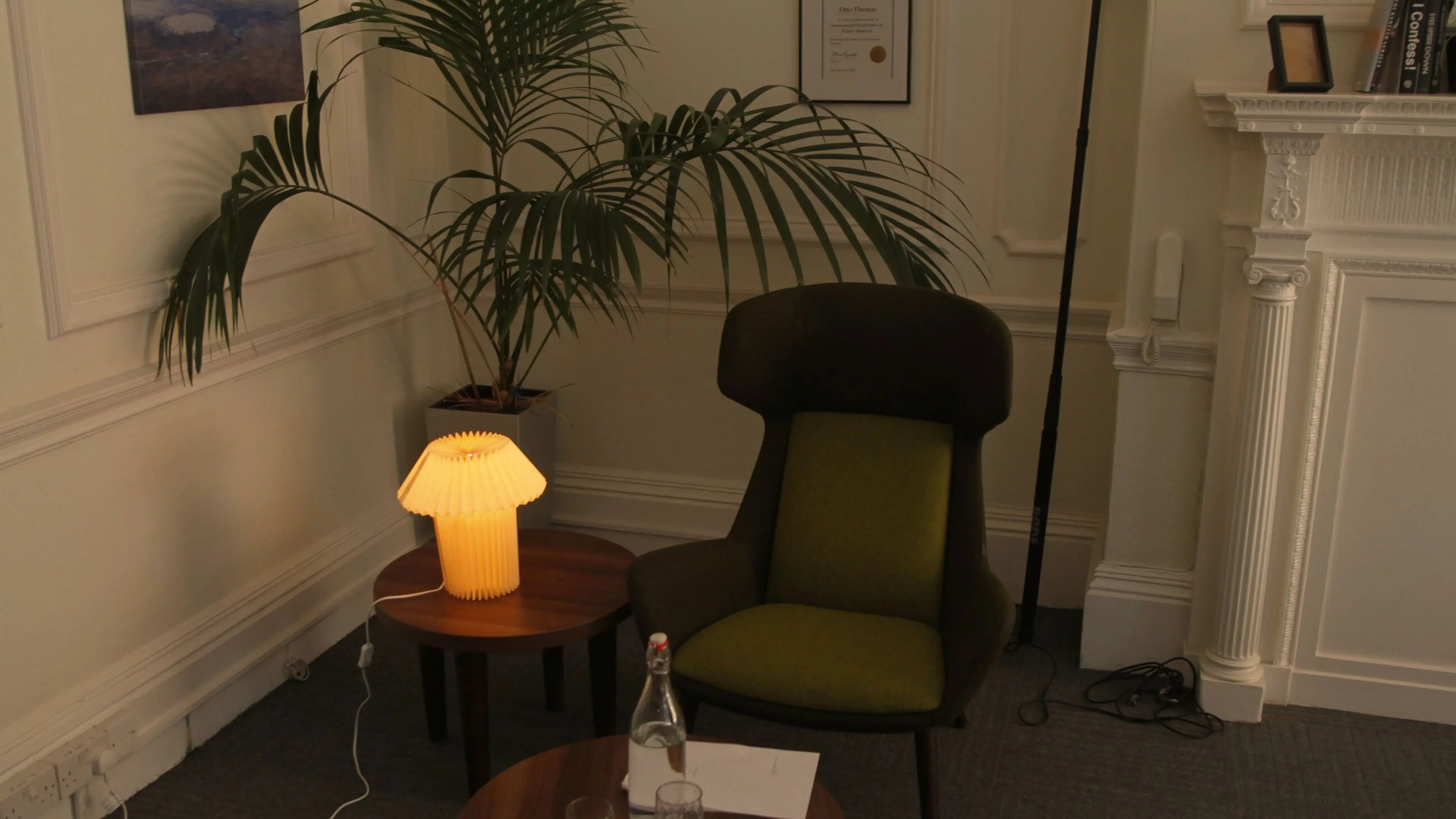 To Suffocate Smiling backdrop