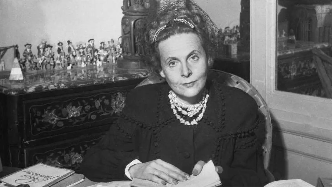 Dans les yeux d'Elsa Triolet backdrop