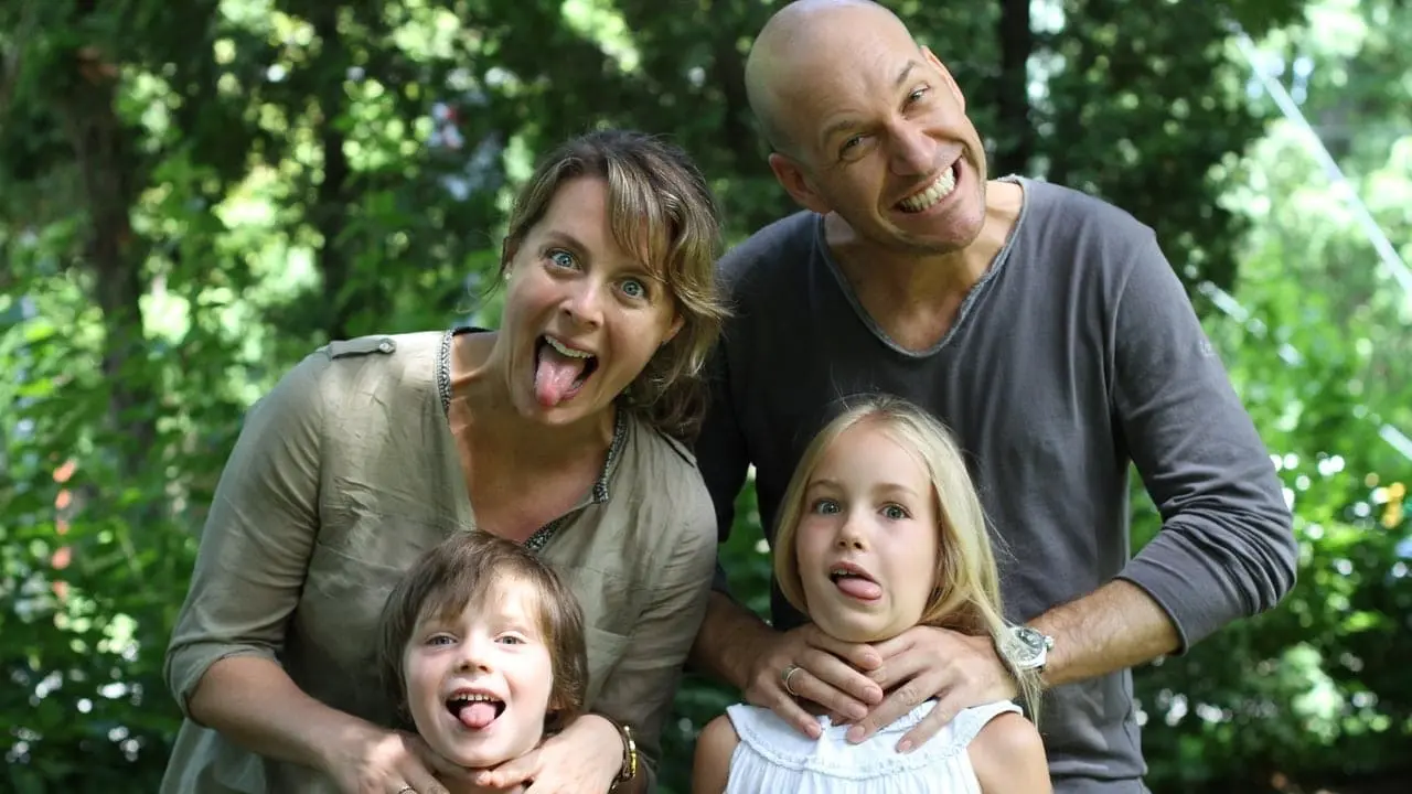 Les Beaux Malaises backdrop