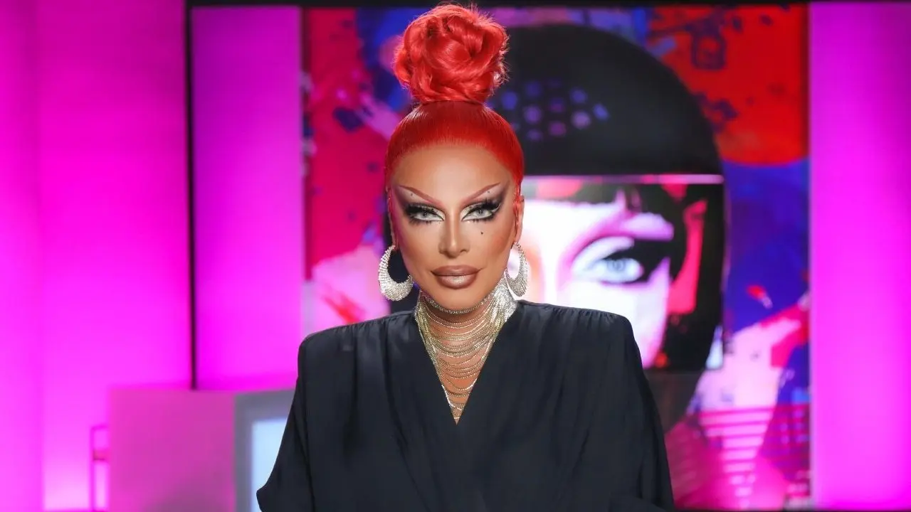 Painted with Raven backdrop