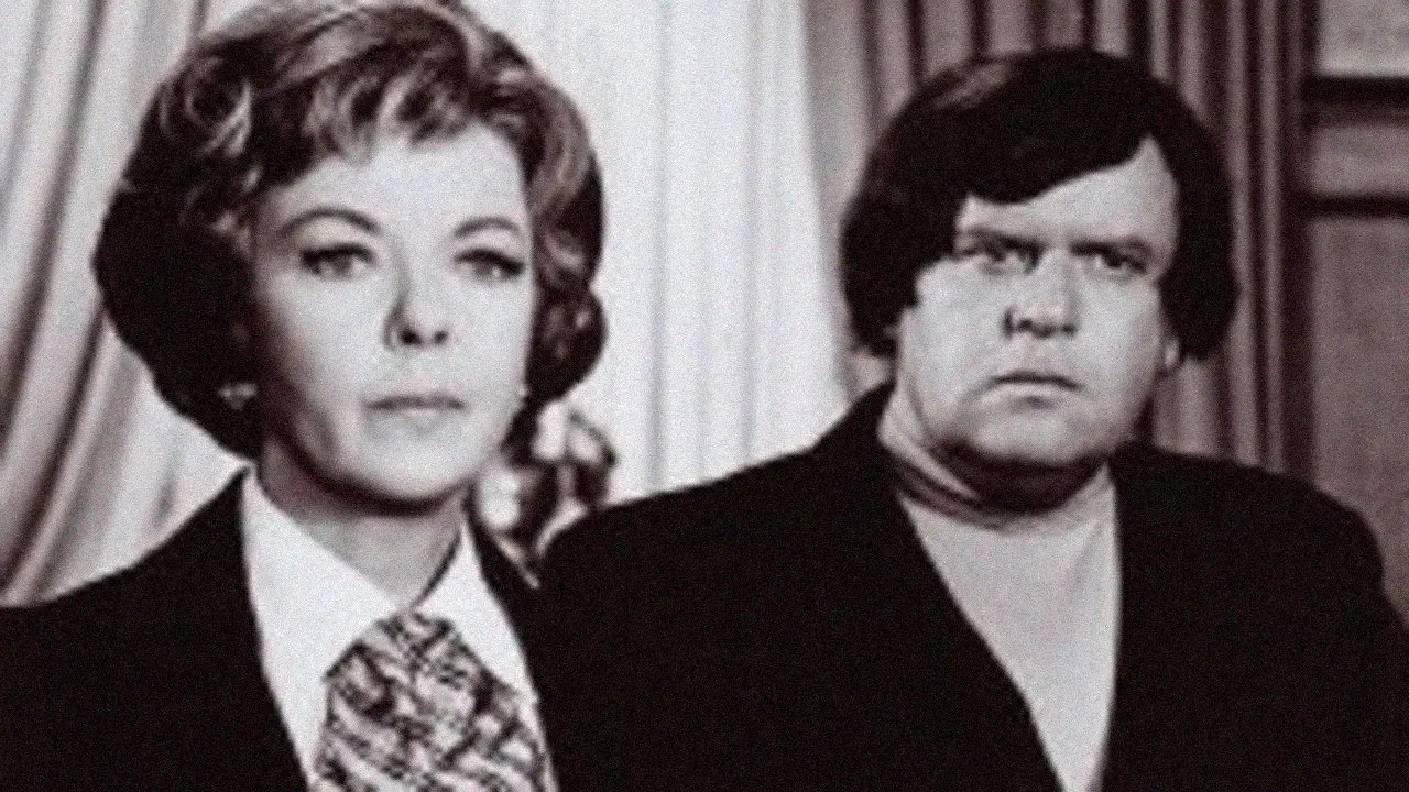 I Love a Mystery backdrop