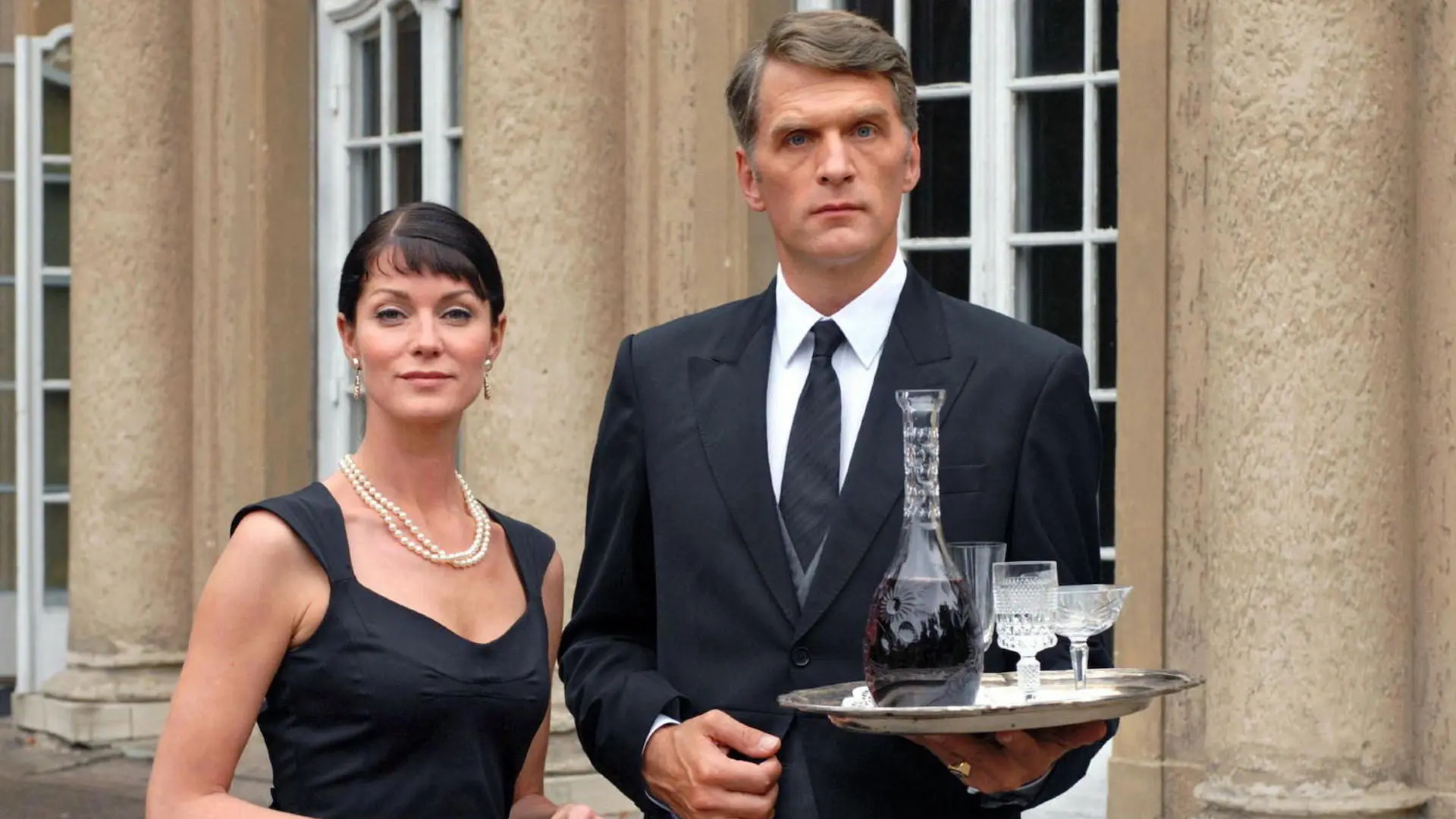 Der Butler und die Prinzessin backdrop