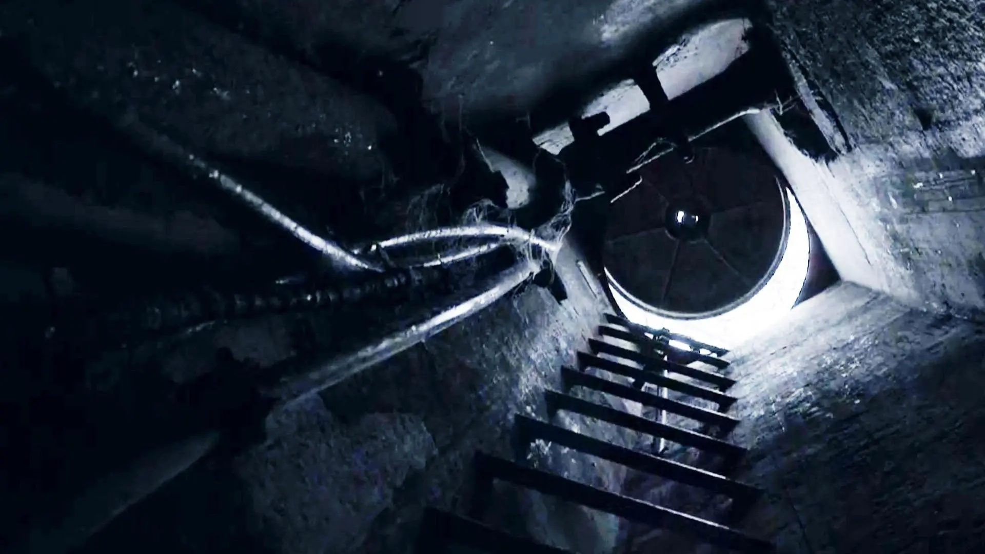 Sewers of Paris - The Hidden City backdrop