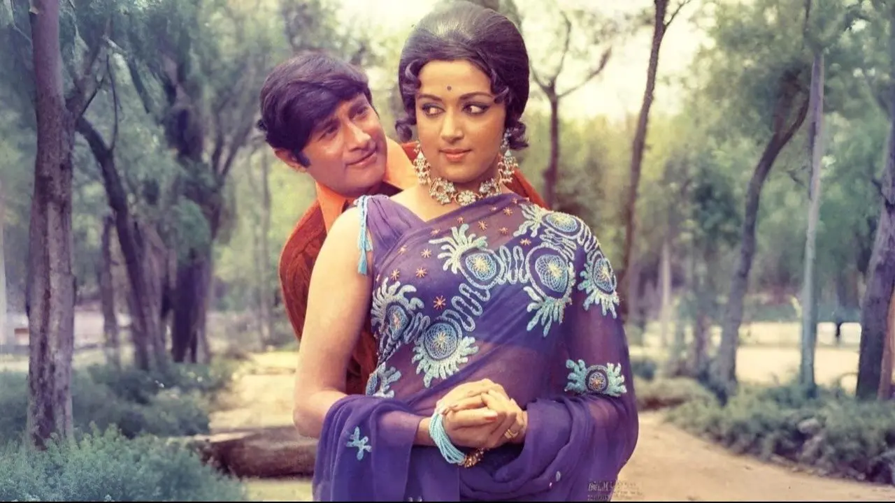 Johny Mera Naam backdrop