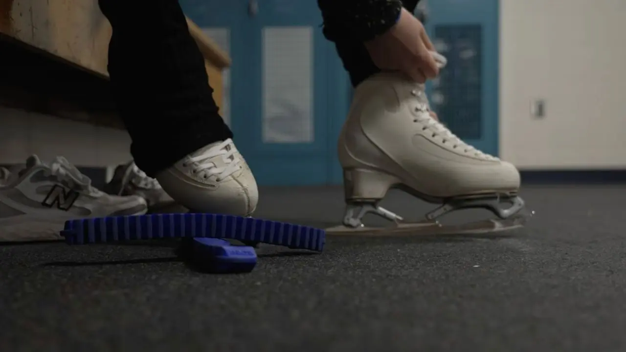 Holding an Edge backdrop