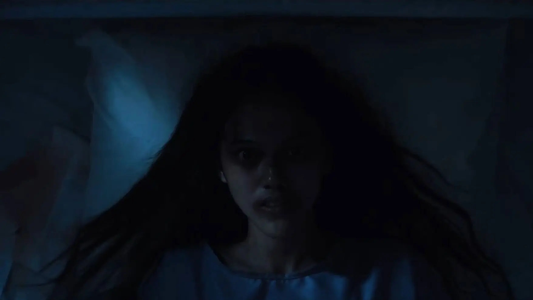 Utusan Iblis: Dia Yang Berada di Antara Kita backdrop