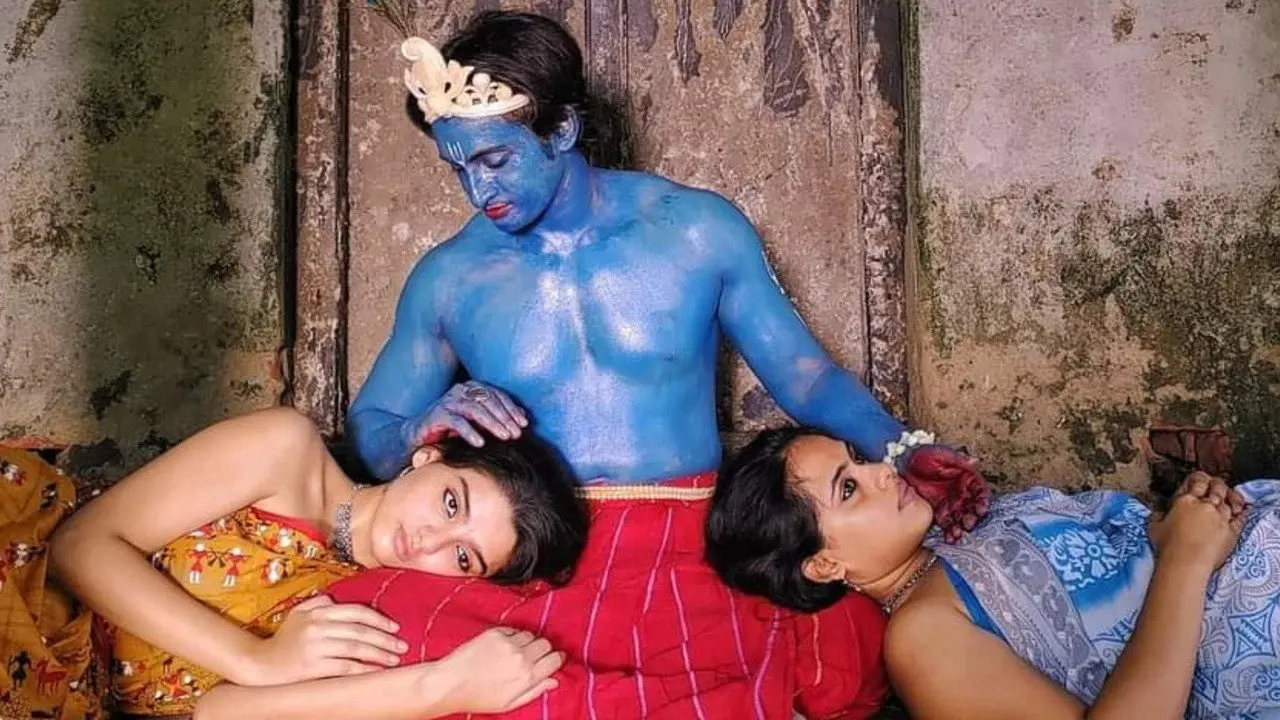 Anubhuti backdrop