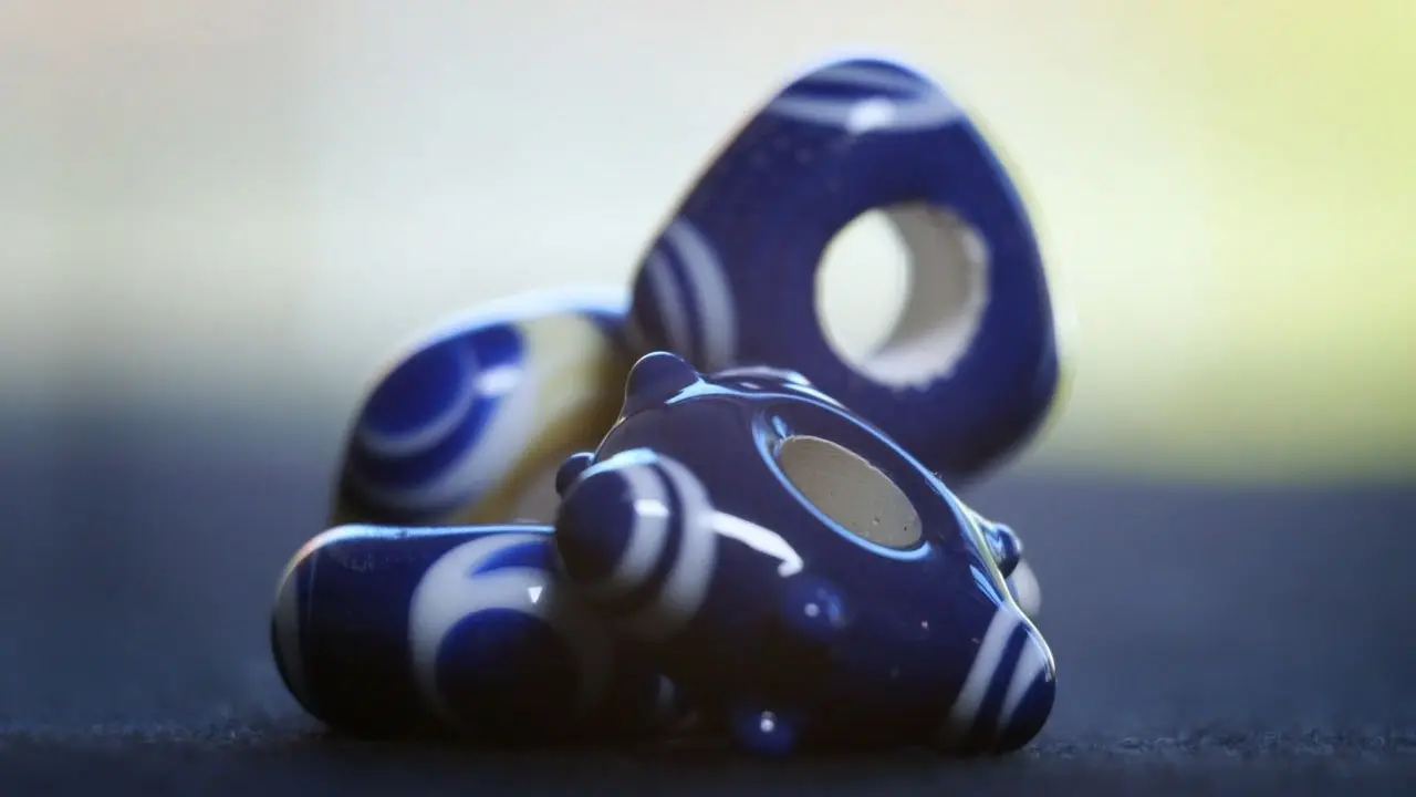 The Phenomenon of Czech Glass backdrop