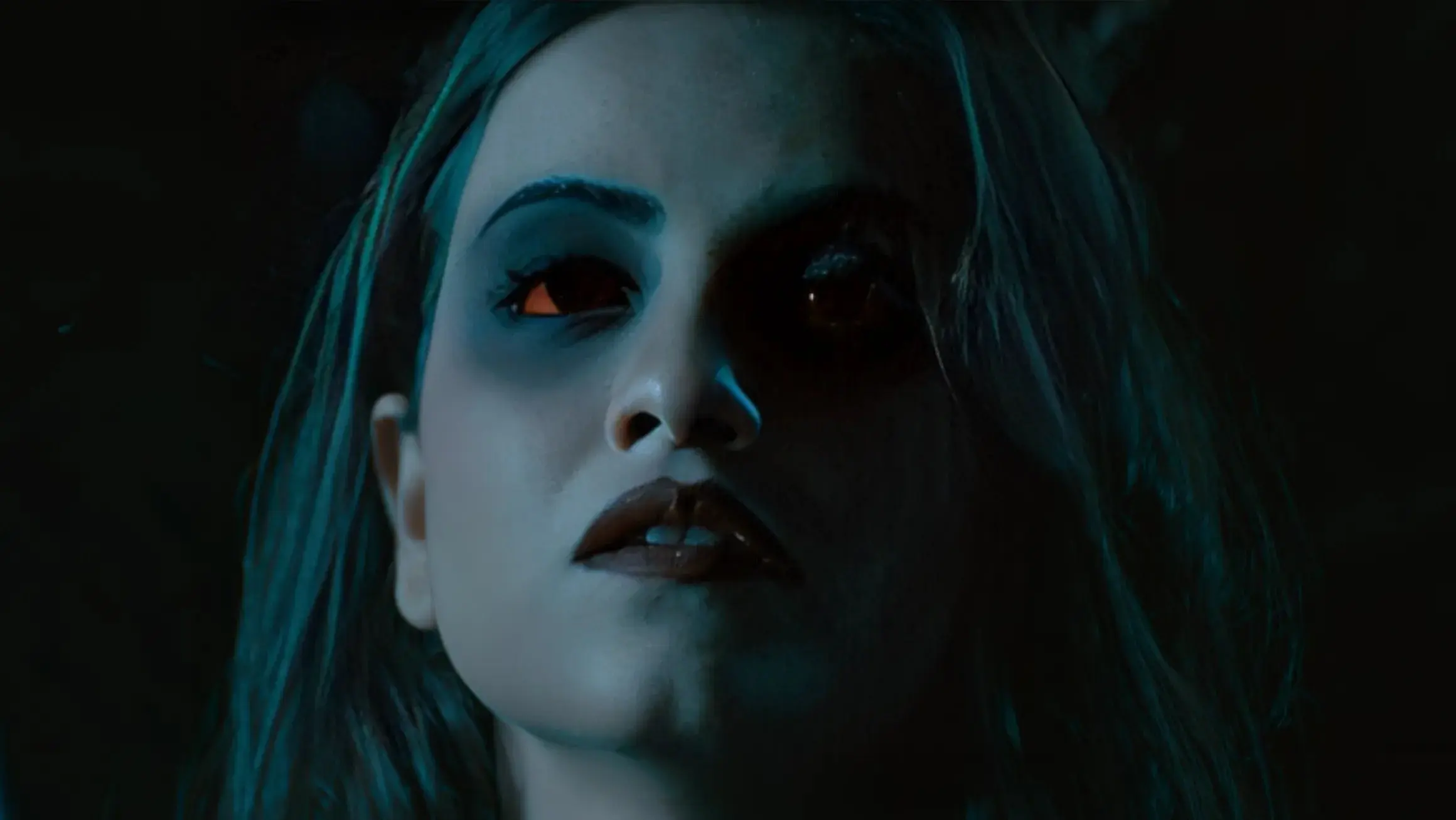 1920: Evil Returns backdrop