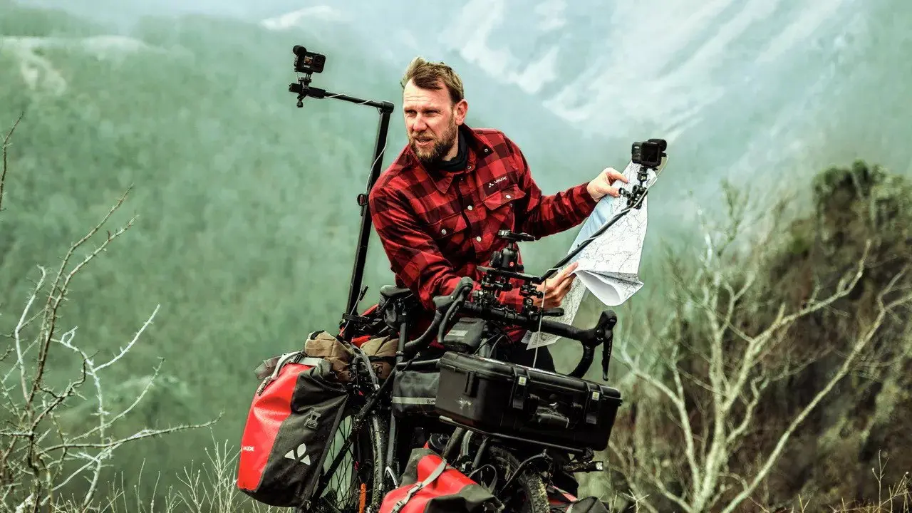 Met De Wind Mee backdrop