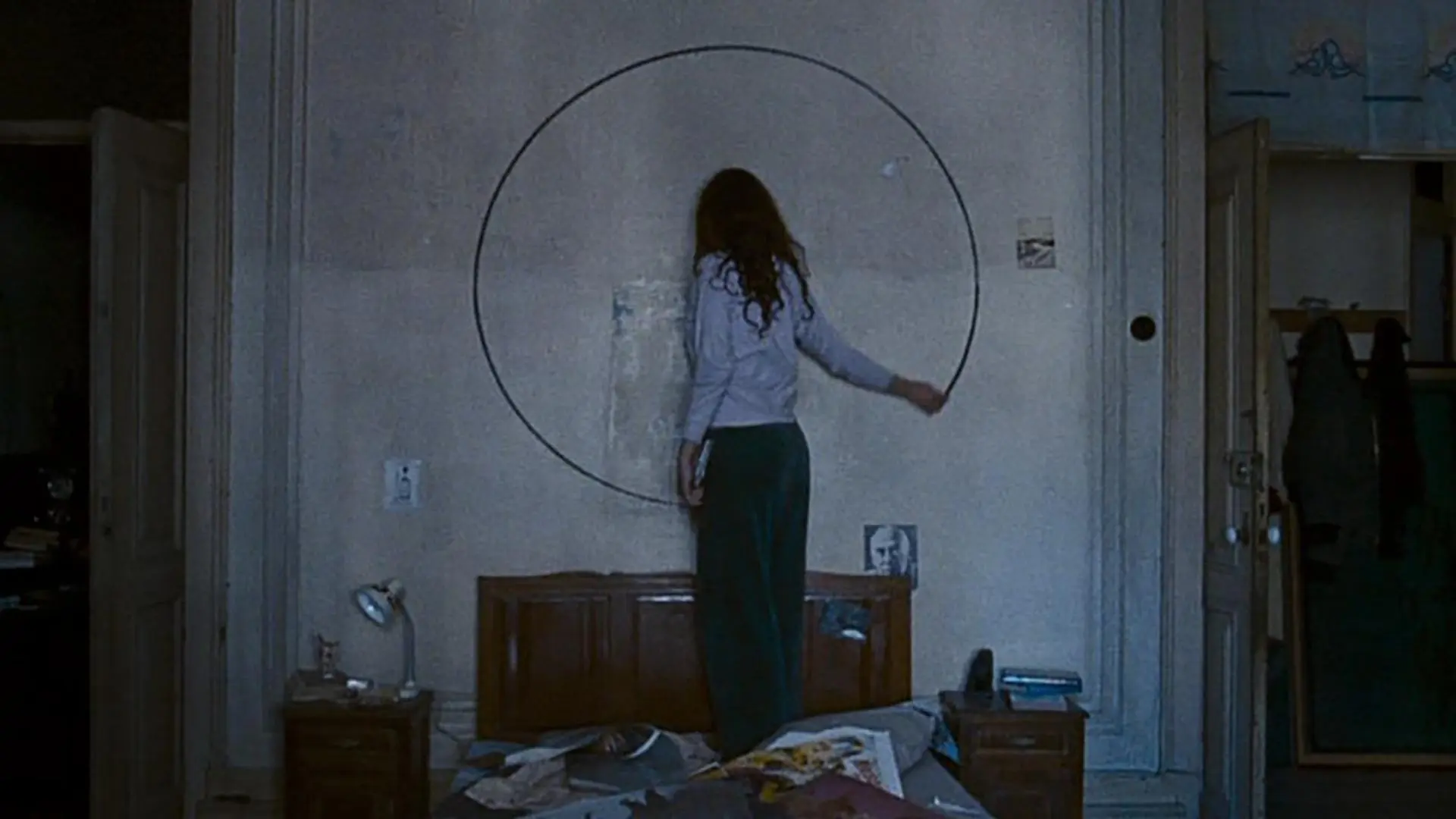 How to Draw a Perfect Circle backdrop