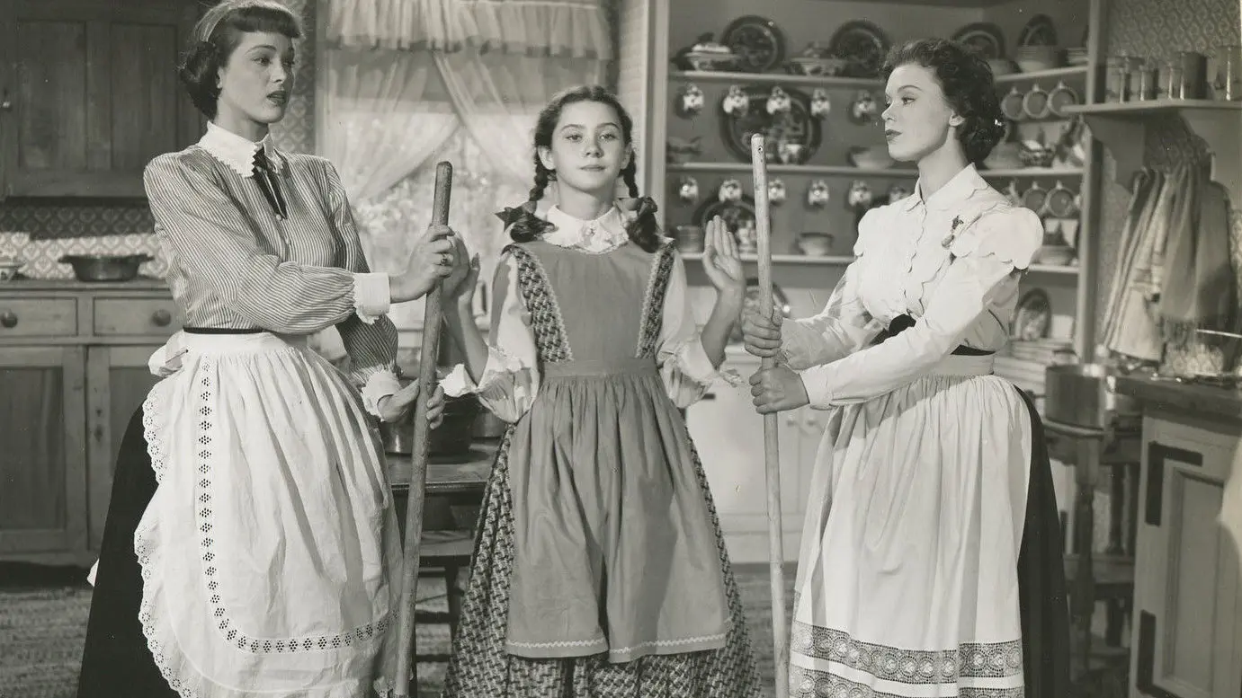 An Old-Fashioned Girl backdrop