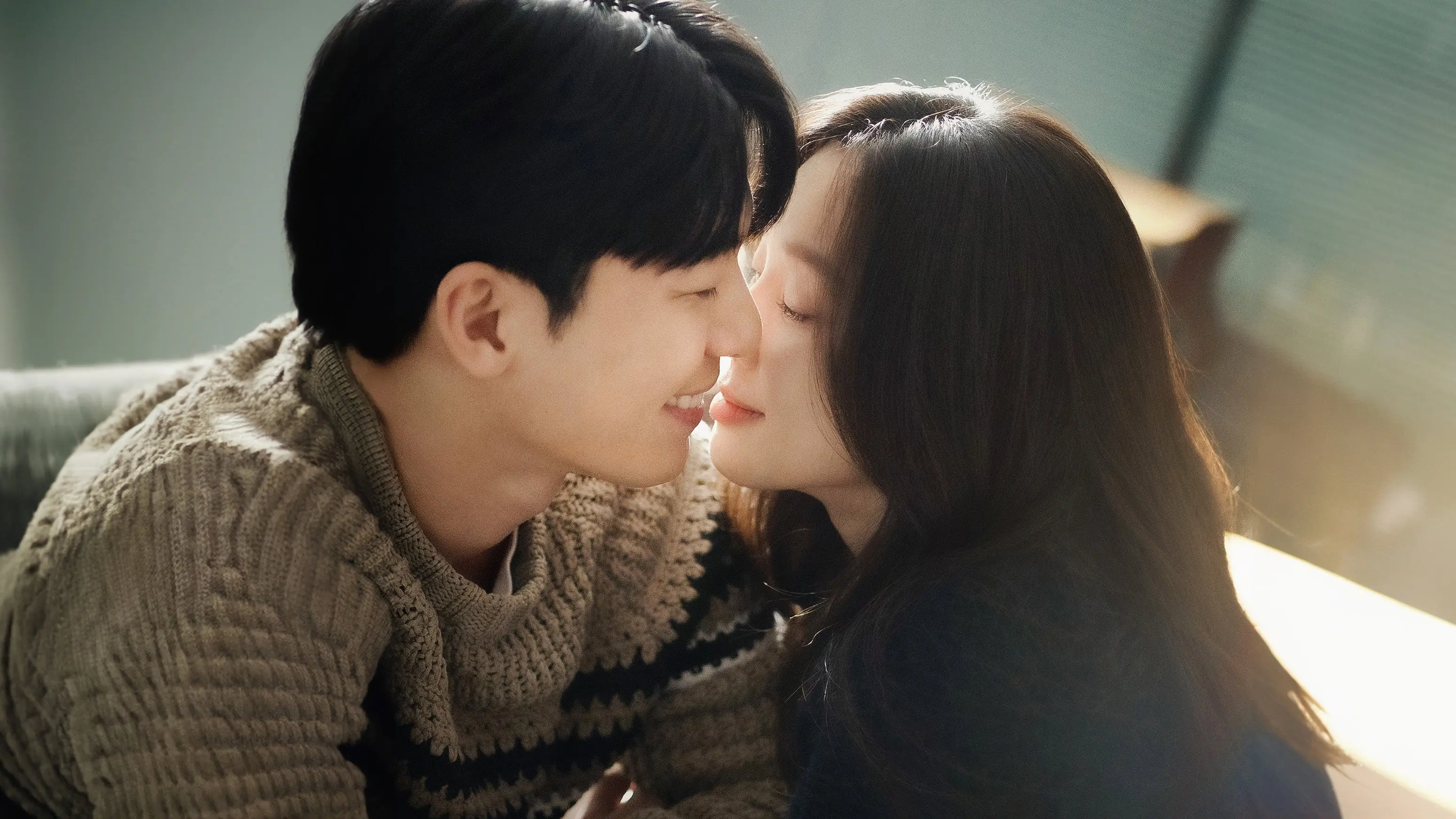 The Midnight Romance in Hagwon backdrop