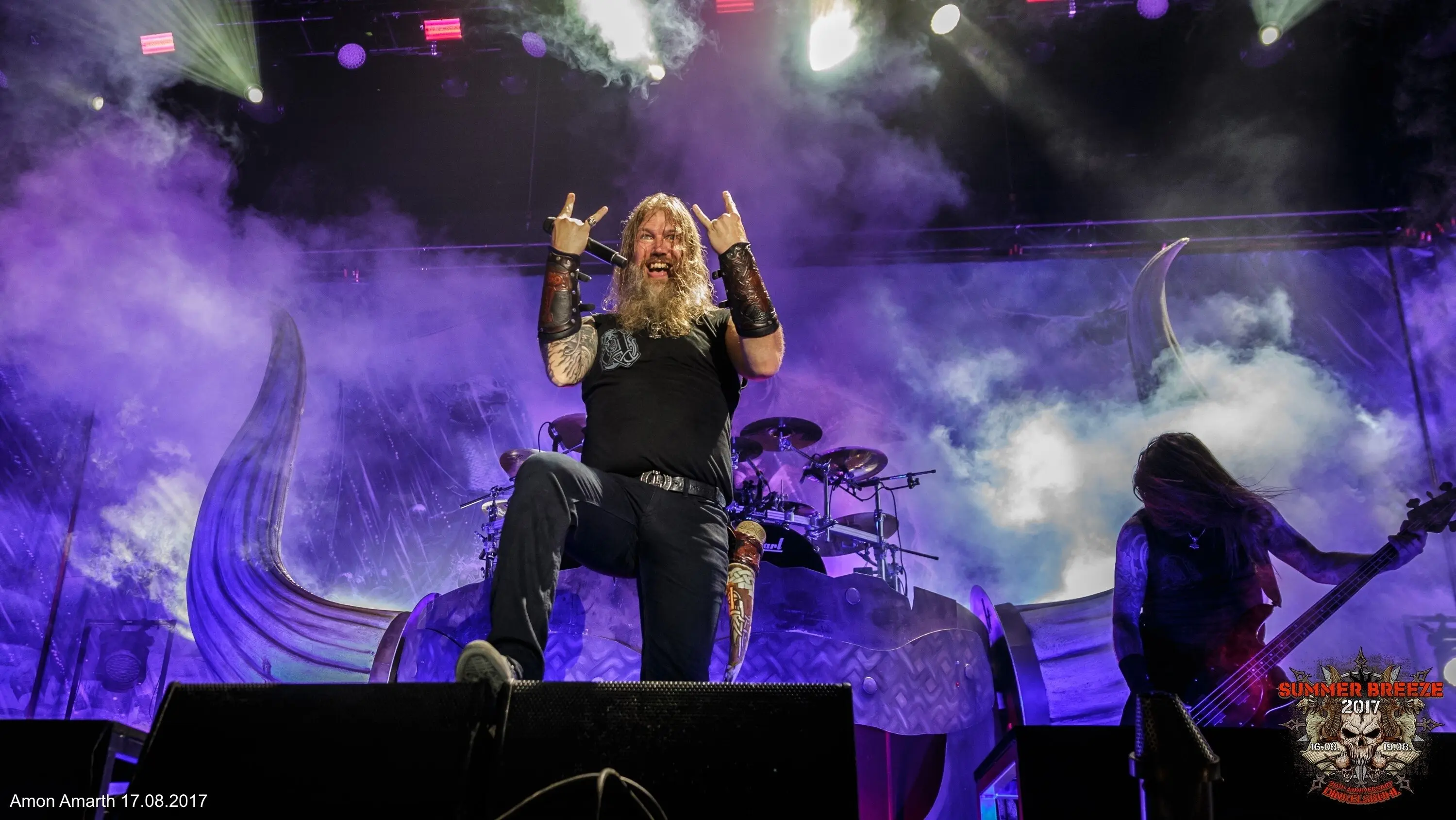 Amon Amarth: The Pursuit Of Vikings - Live At Summer Breeze 2017 backdrop