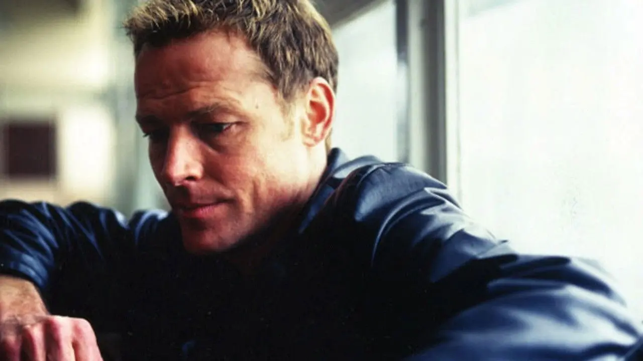 Glasgow Kiss backdrop